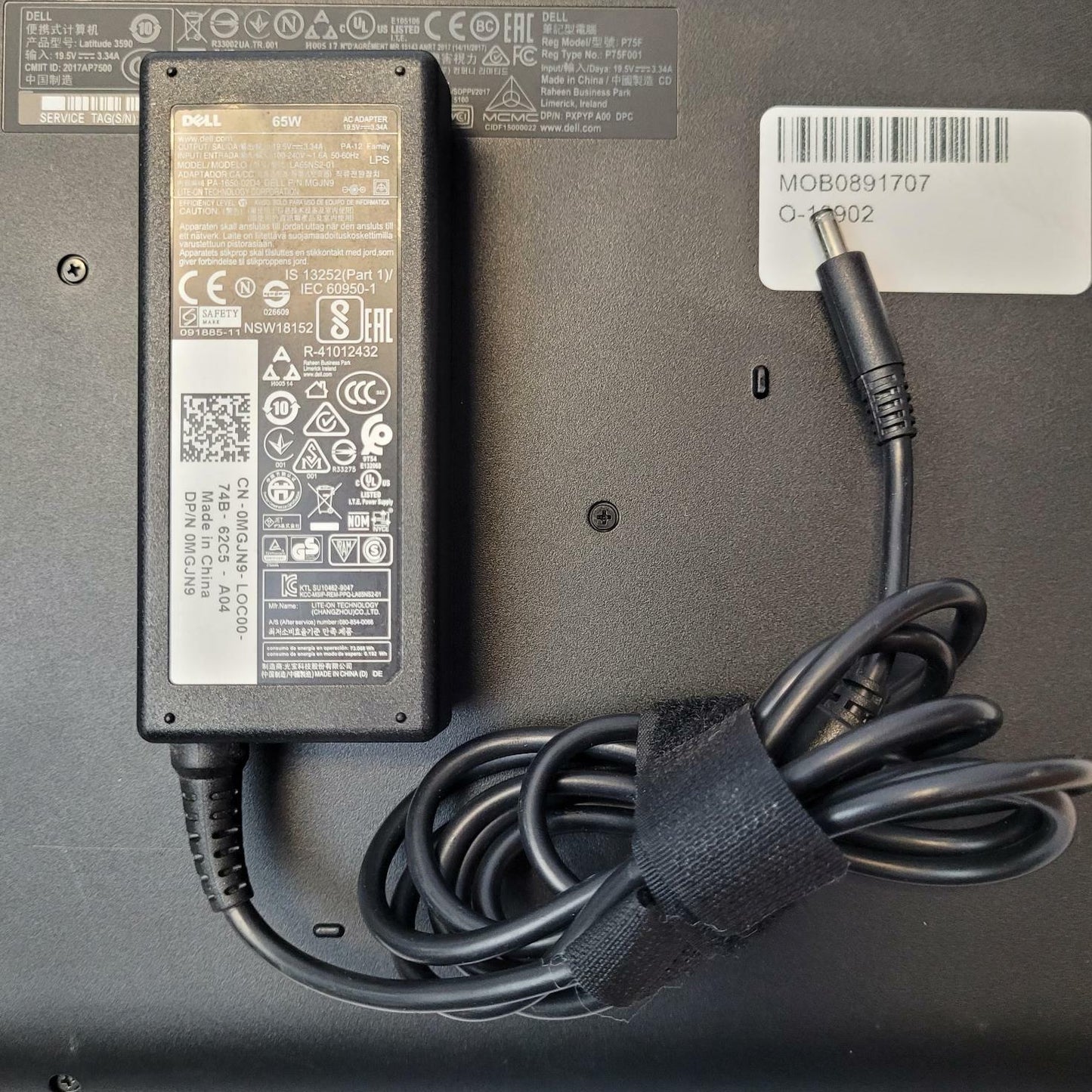 DELL LATITUDE 3590 Win 11 Home i5-8250U 16GB RAM 128GB M.2 | Grade B | 10467