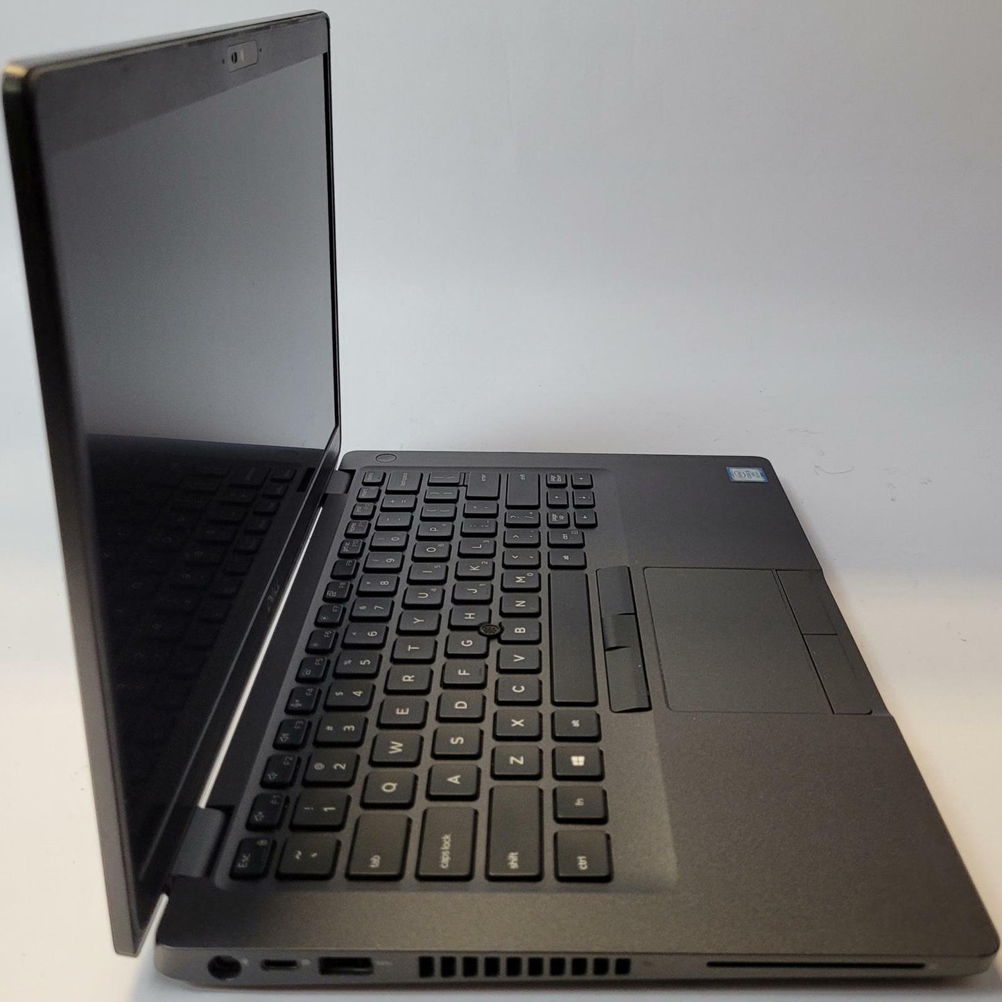 DELL LATITUDE 5400 Windows 11 Home i5-8365U 16GB RAM 128GB M.2 | Grade B