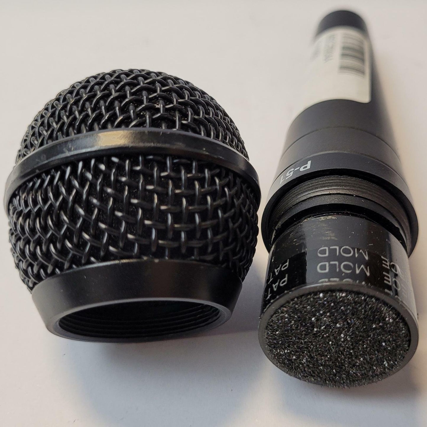 FENDER P-51 Dynamic XLR Microphone | Grade B