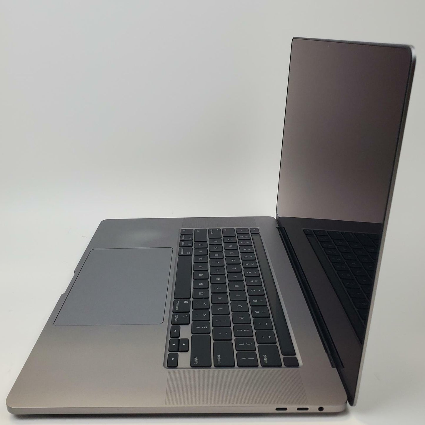 Apple MacBook Pro A2141 macOS Sequoia i7-9750H 16GB RAM 512GB NVMe | Grade A