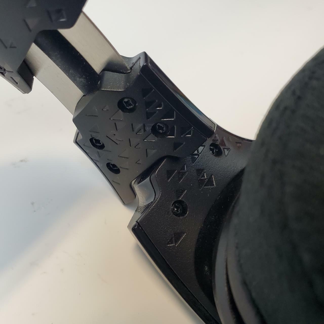 Logitech G635 USB Wired 7.1 Surround Sound Gaming Headset | Grade A