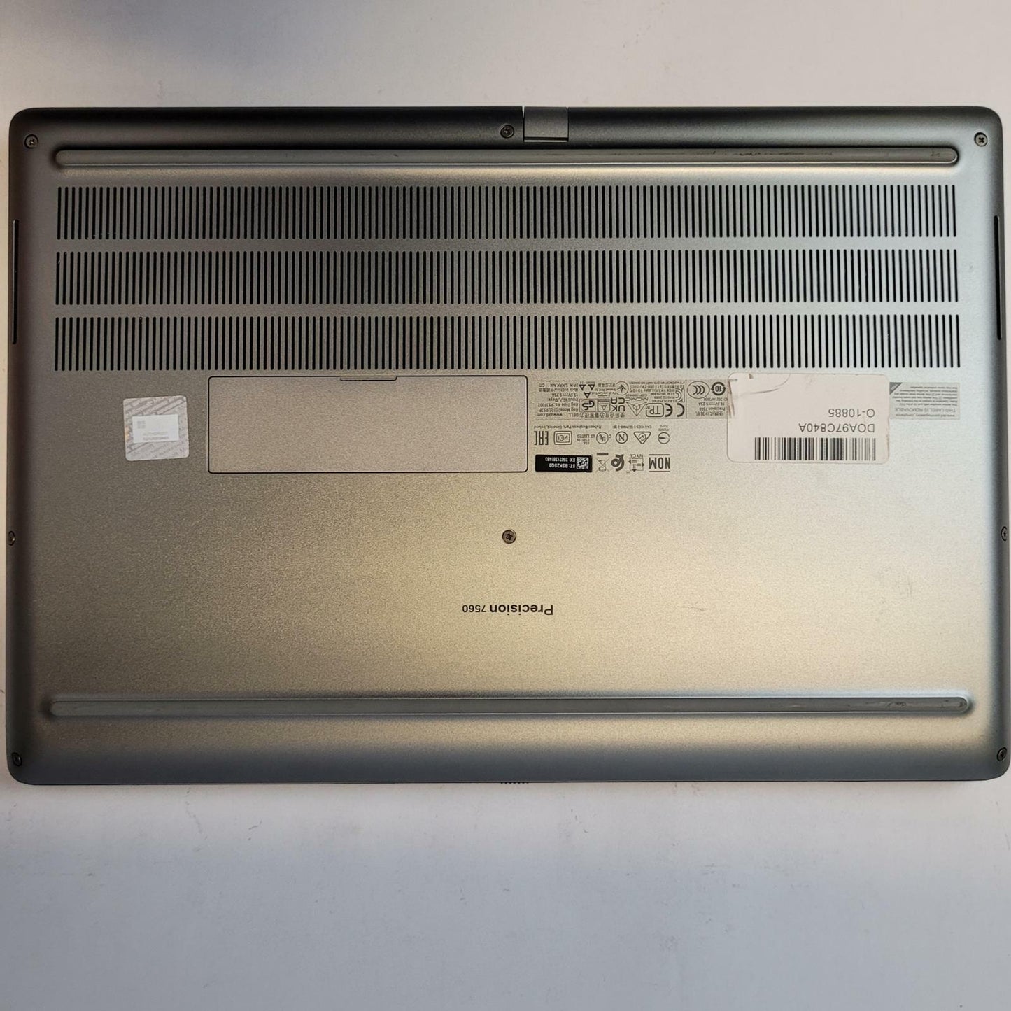 DELL PRECISION 7560 Win 11 Home i7-11850H 32GB RAM 1TB NVME | Grade B | 10525
