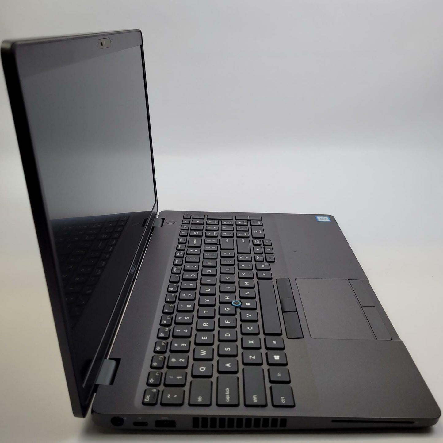 DELL LATITUDE 5500 Windows 11 Home i5-8365U 16GB RAM 128GB M.2 | Grade B