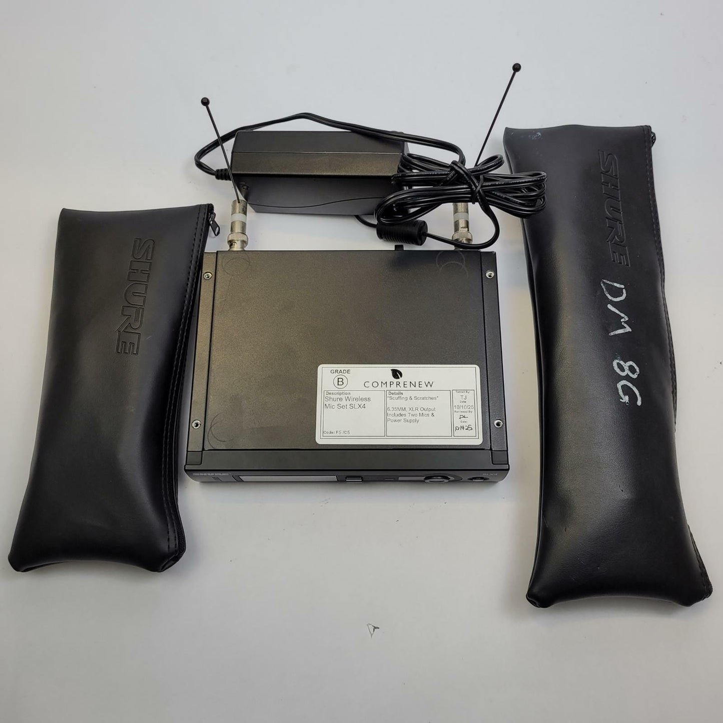 Shure SLX4 Wireless Mic Set | Grade B