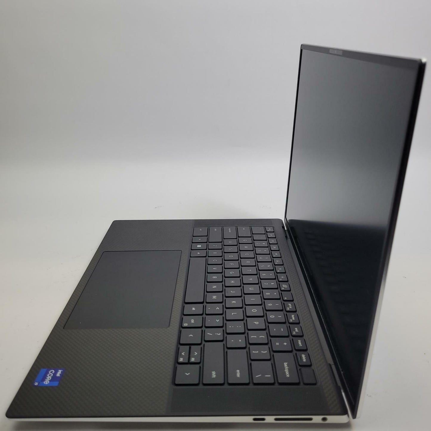 DELL XPS 15 9520 Windows 11 Home I9-12900HK 64GB RAM 2TB NVME | Grade C