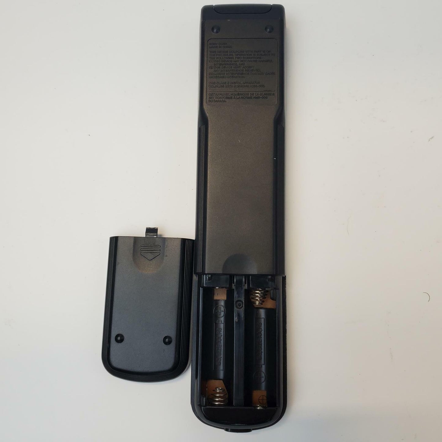 SONY SLV-N51 VCR/VHS Player w/ Remote | Grade B