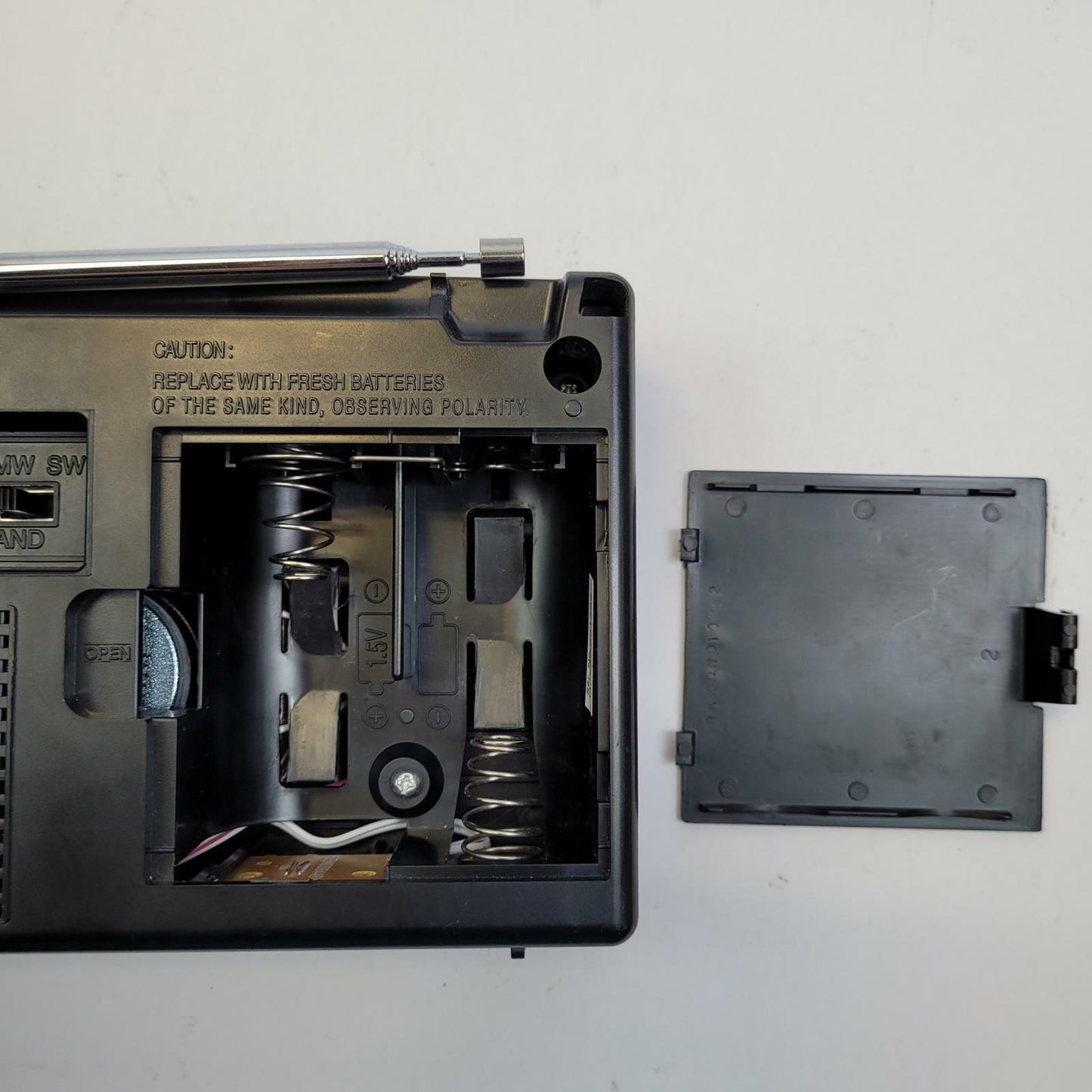 PANASONIC RF-562DD Portable Radio | Grade B