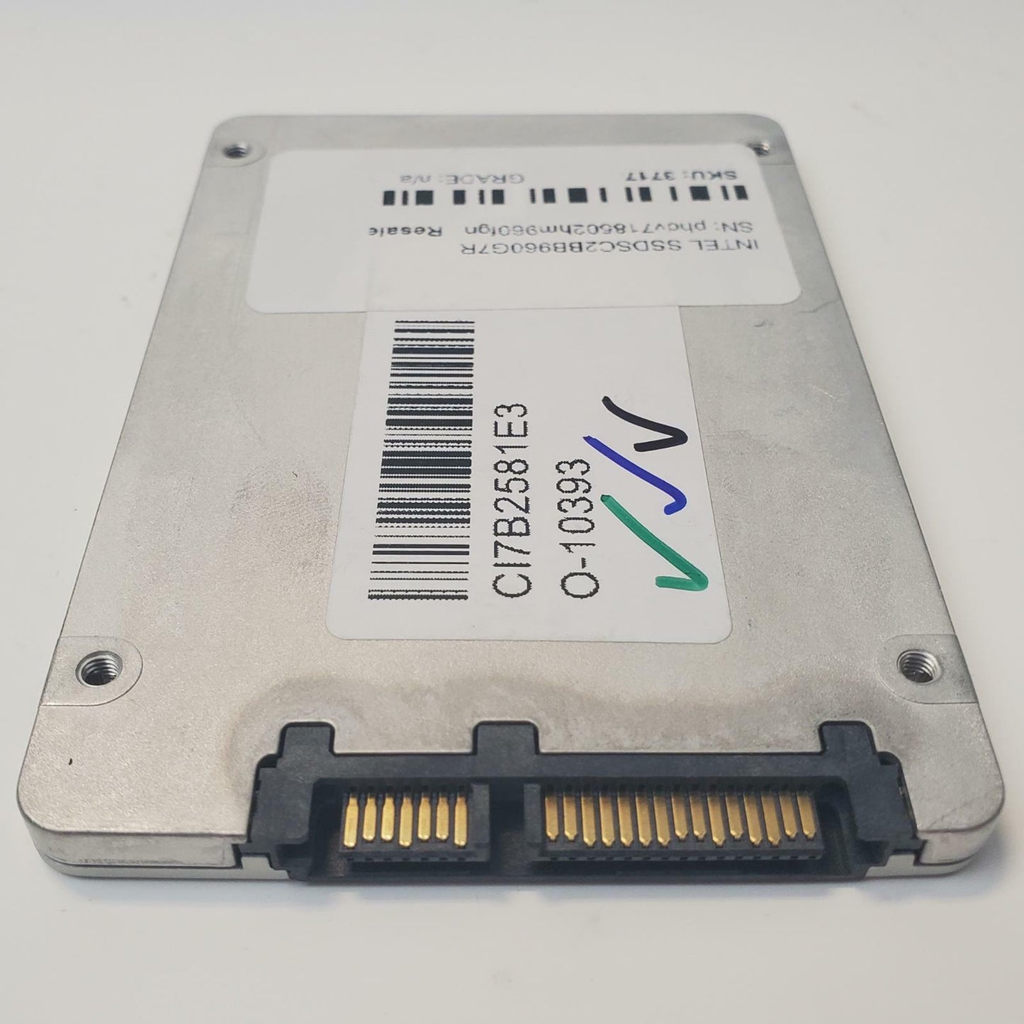 Intel SSDSC2BB960G7R 960GB 2.5" SATA Internal SSD | Grade A