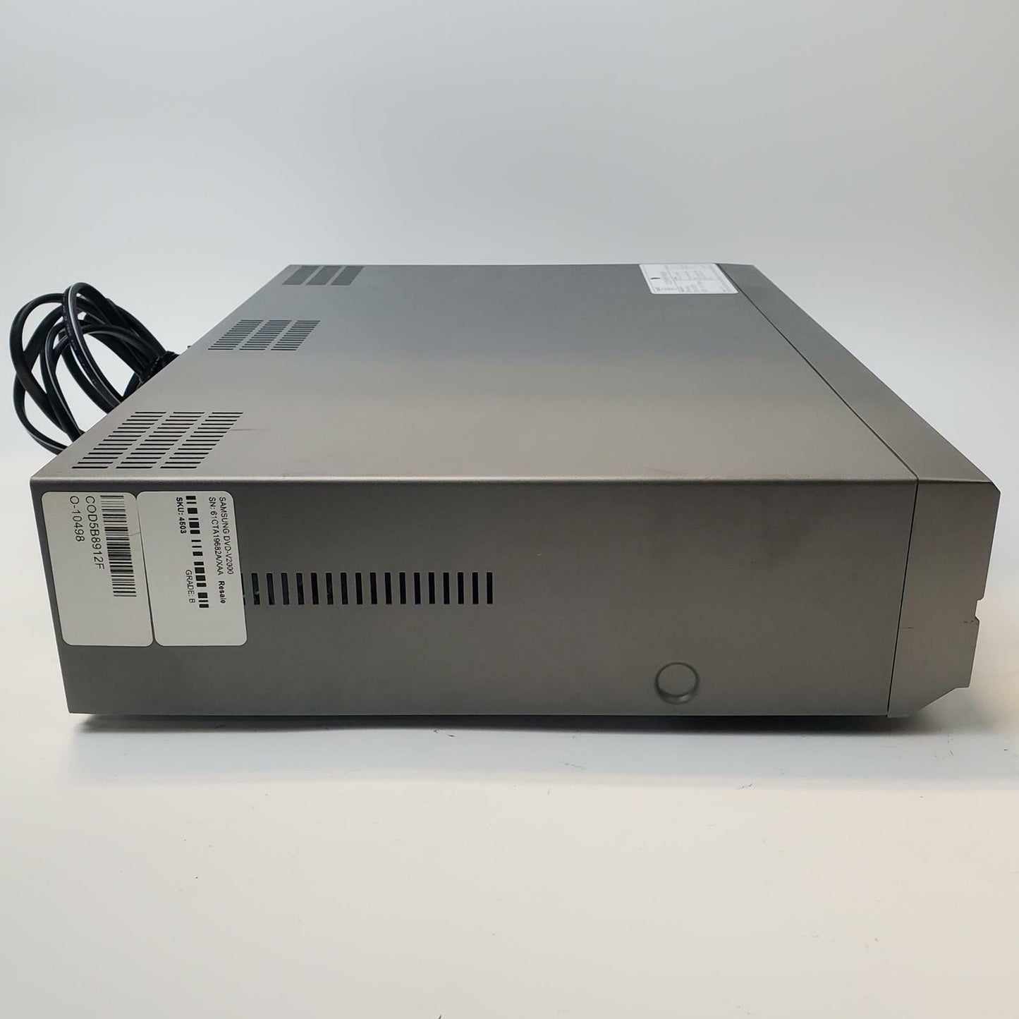 Samsung DVD-V2000 VCR/DVD Player | Grade B