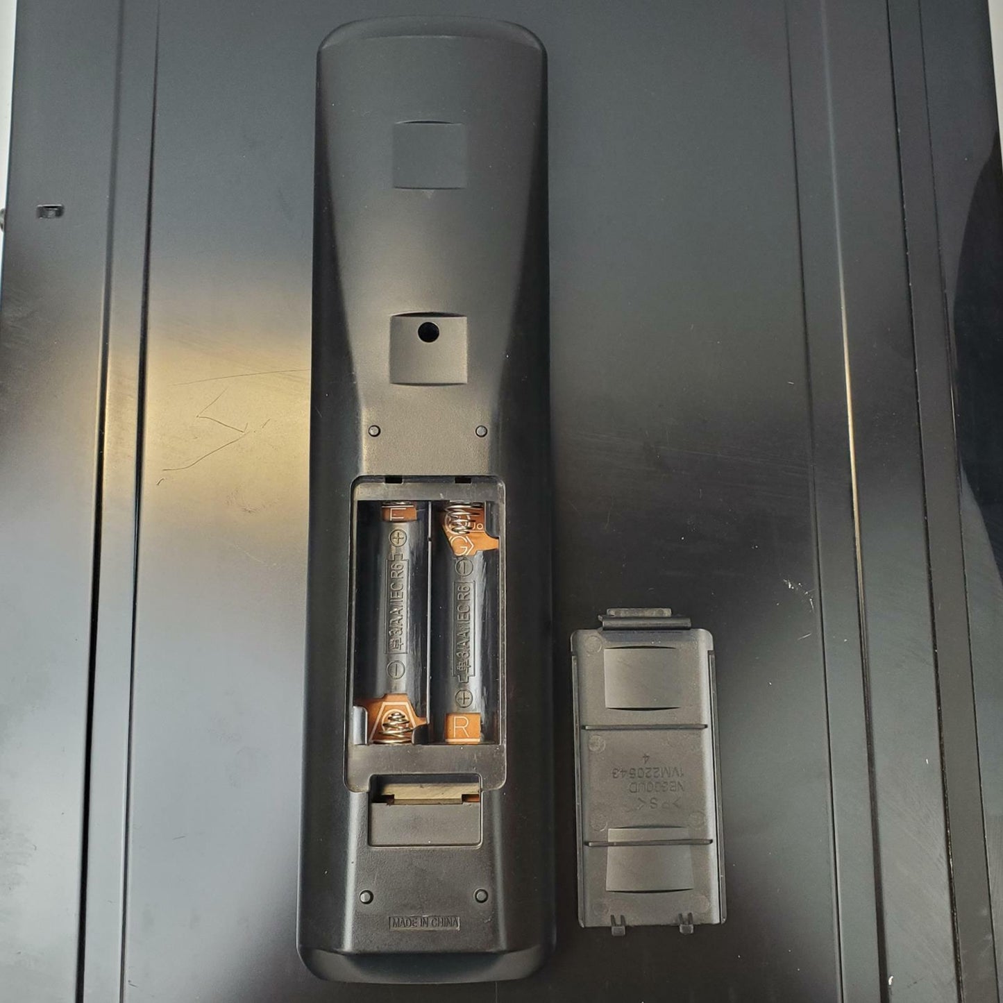 TOSHIBA DR570KU DVD Recorder/Player w/ Remote | Grade D