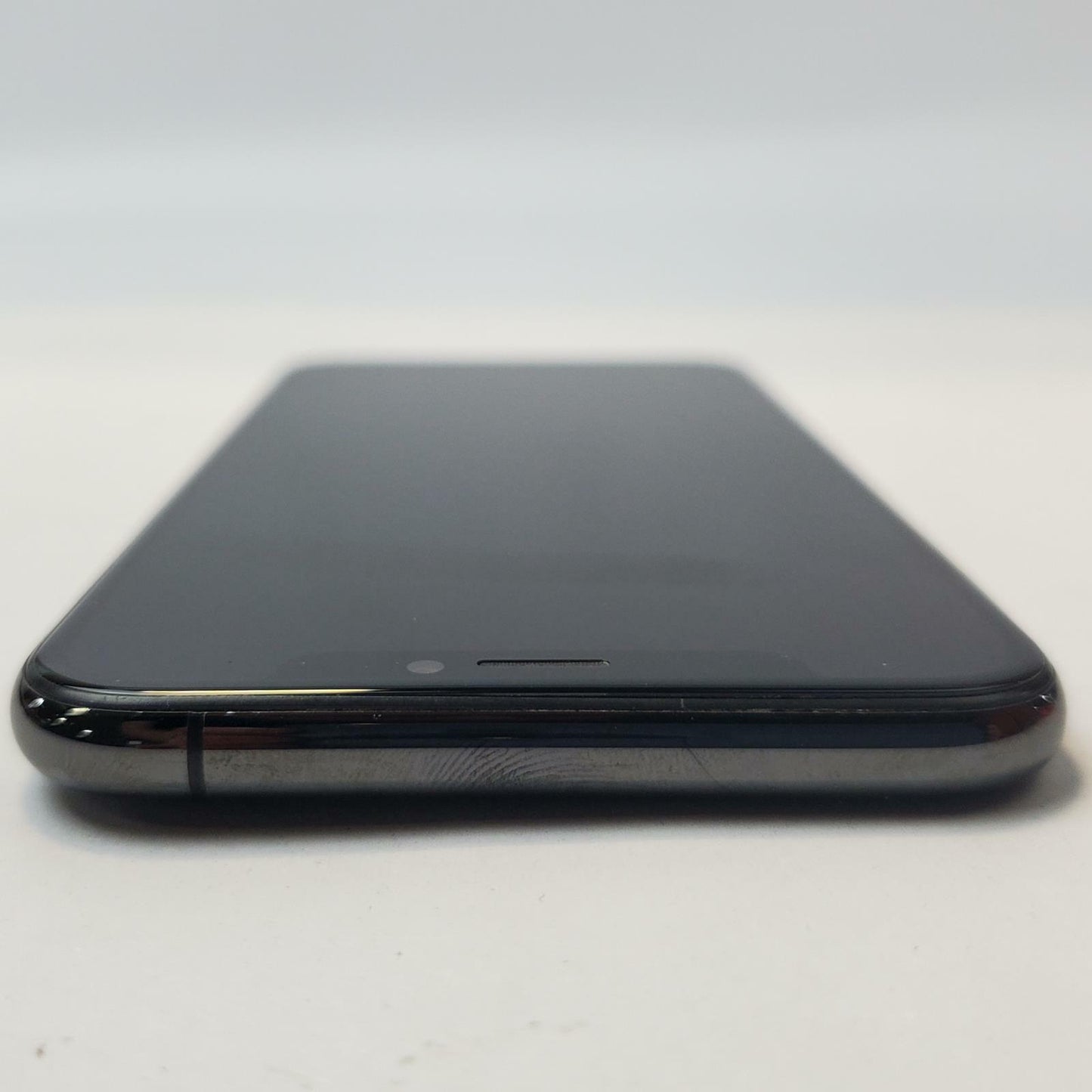 Apple iPhone XS 64GB Verizon Locked Smartphone (Space Gray) | Grade C