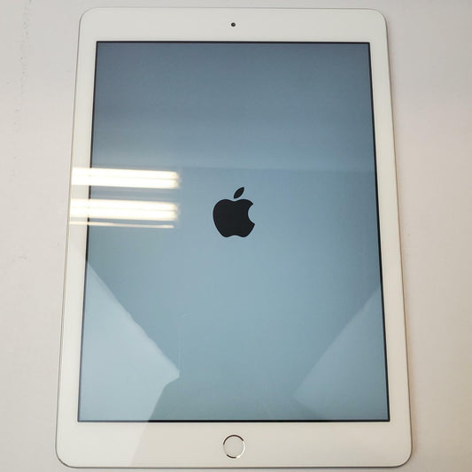 APPLE IPAD 6TH GEN MR7G2LL/A 32GB WiFi Tablet (Silver) | Grade C