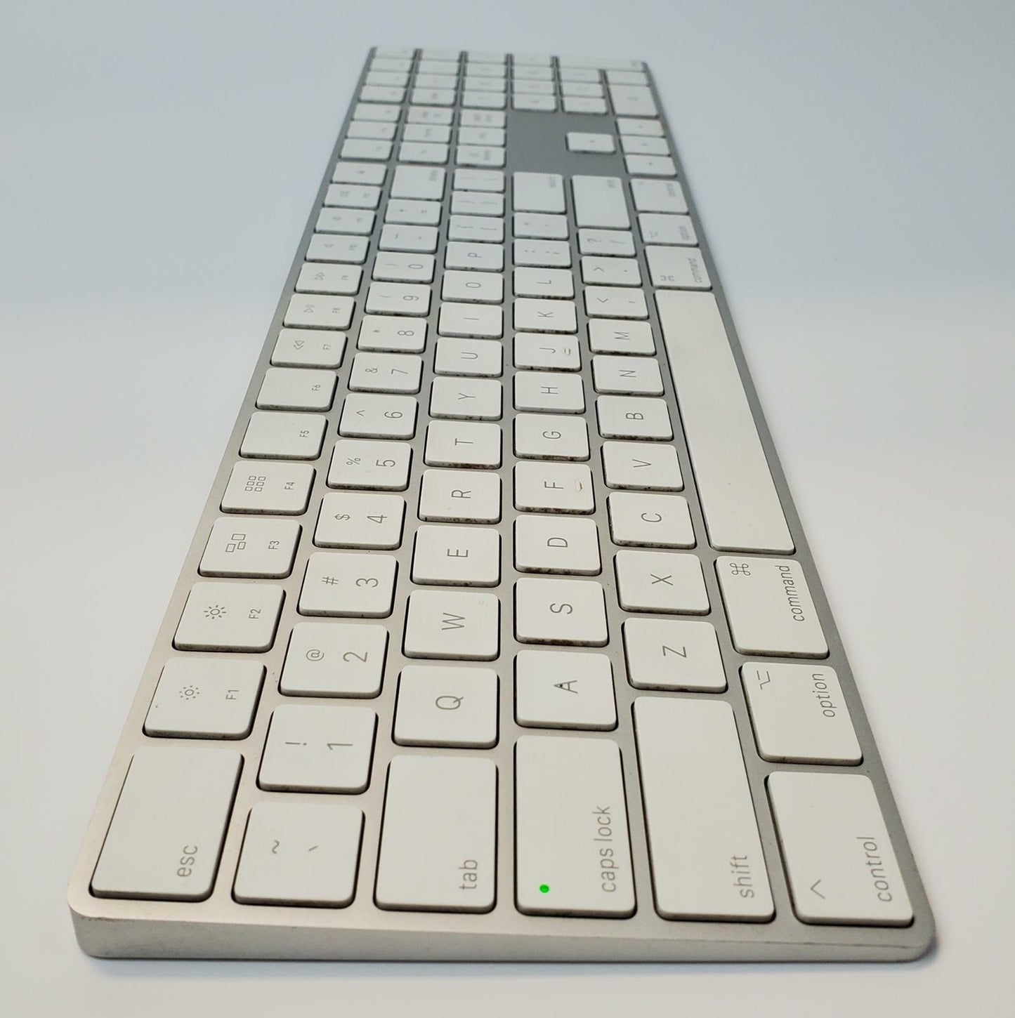 Apple A1843 Bluetooth Wireless Keyboard | Grade A