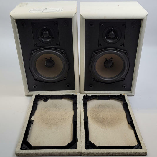 Cambridge Soundworks Model 17 Bookshelf Speakers by Henry Kloss | Grade B