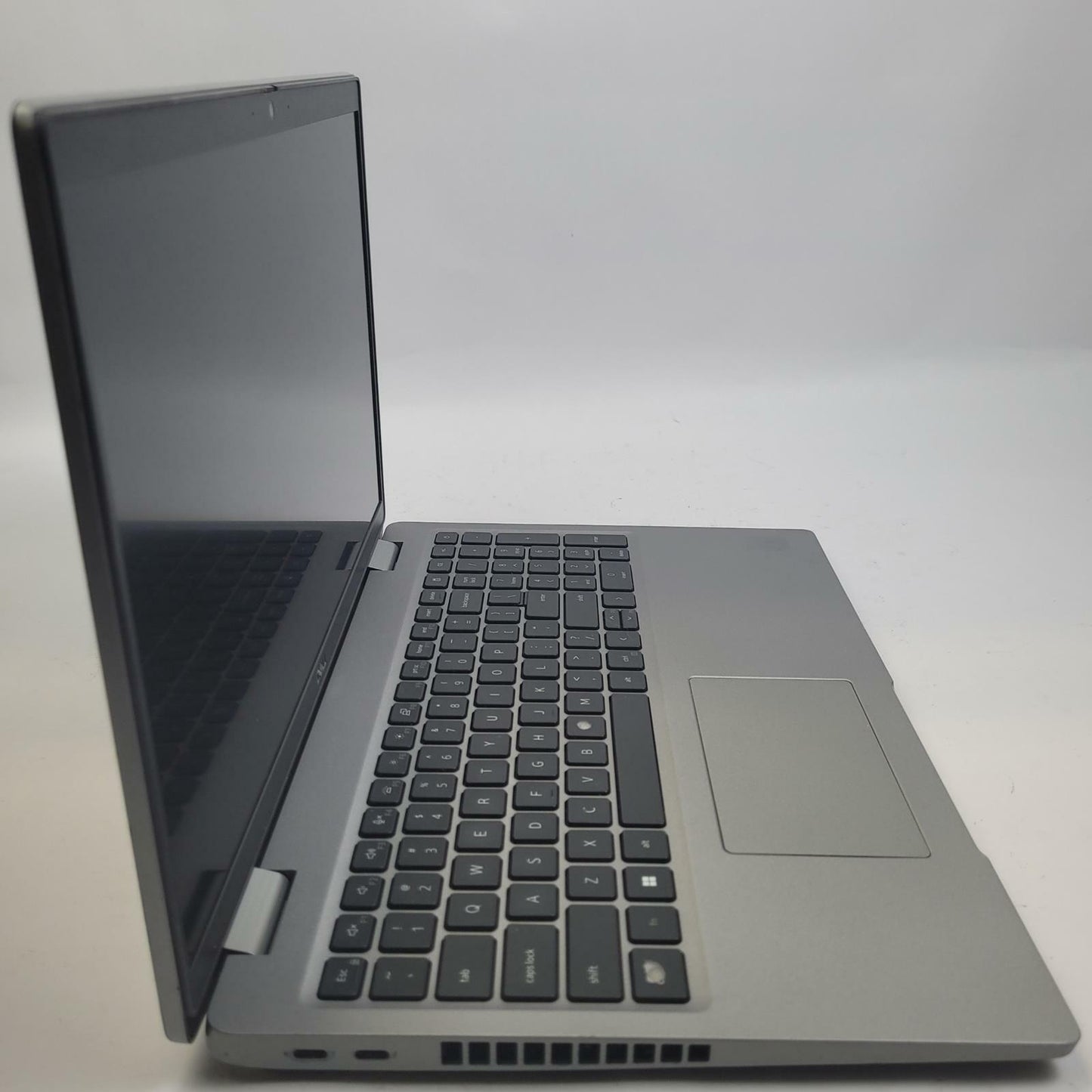 DELL LATITUDE 5530 Windows 11 Home Core i5 1235U 8GB RAM 512GB NVME | Grade D