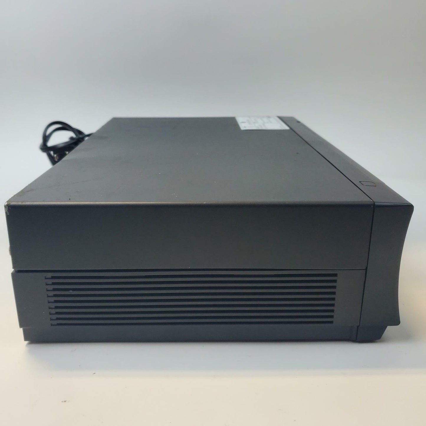 TOSHIBA W-528 VCR/VHS Player | Grade B