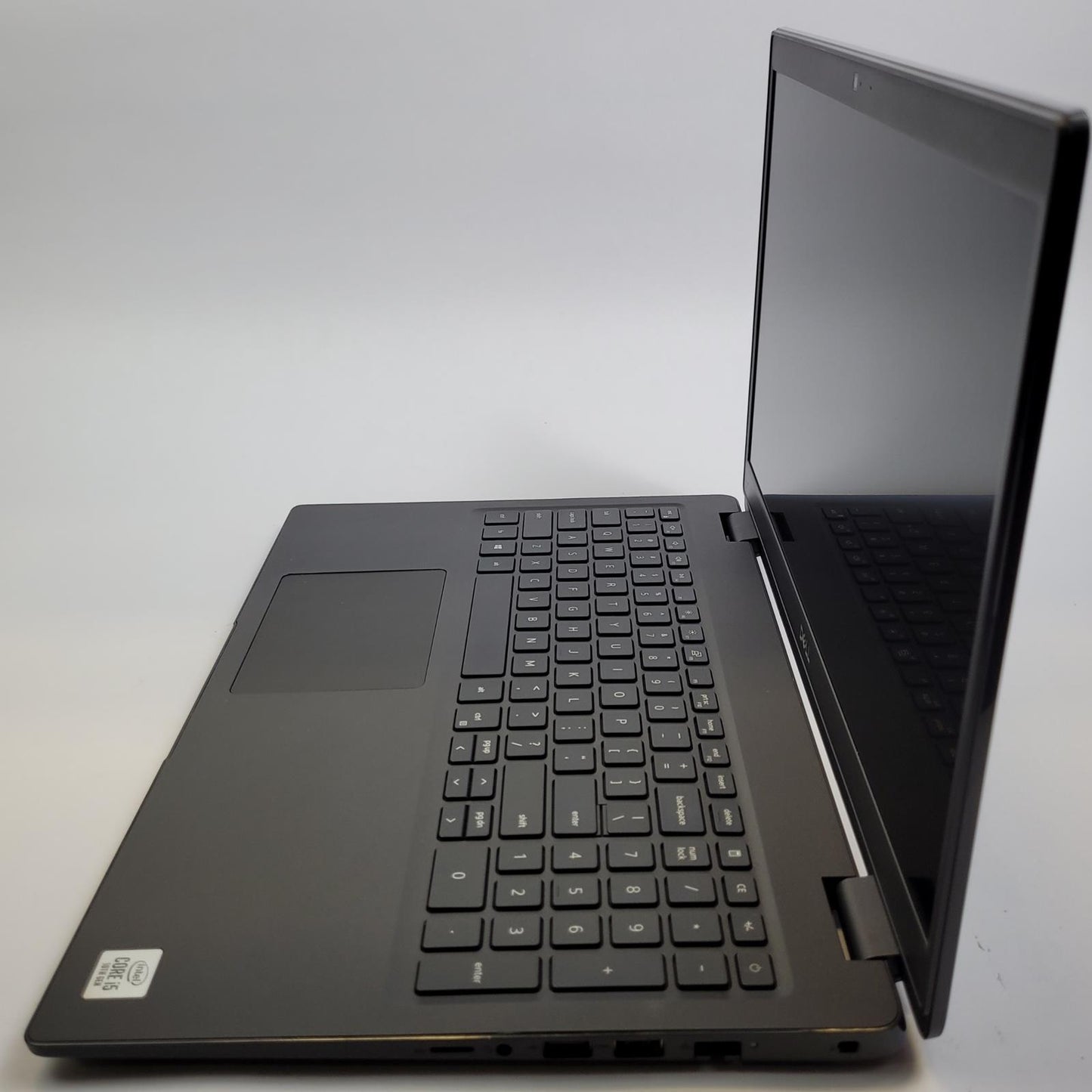 DELL LATITUDE 3510 Win 11 I5-10210U 16GB RAM 256GB NVME | Grade C | 10879