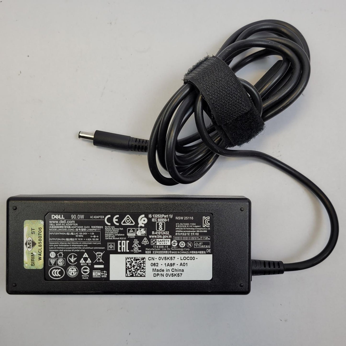 DELL LATITUDE 3510 Win 11 I5-10210U 16GB RAM 256GB NVME | Grade C | 10879