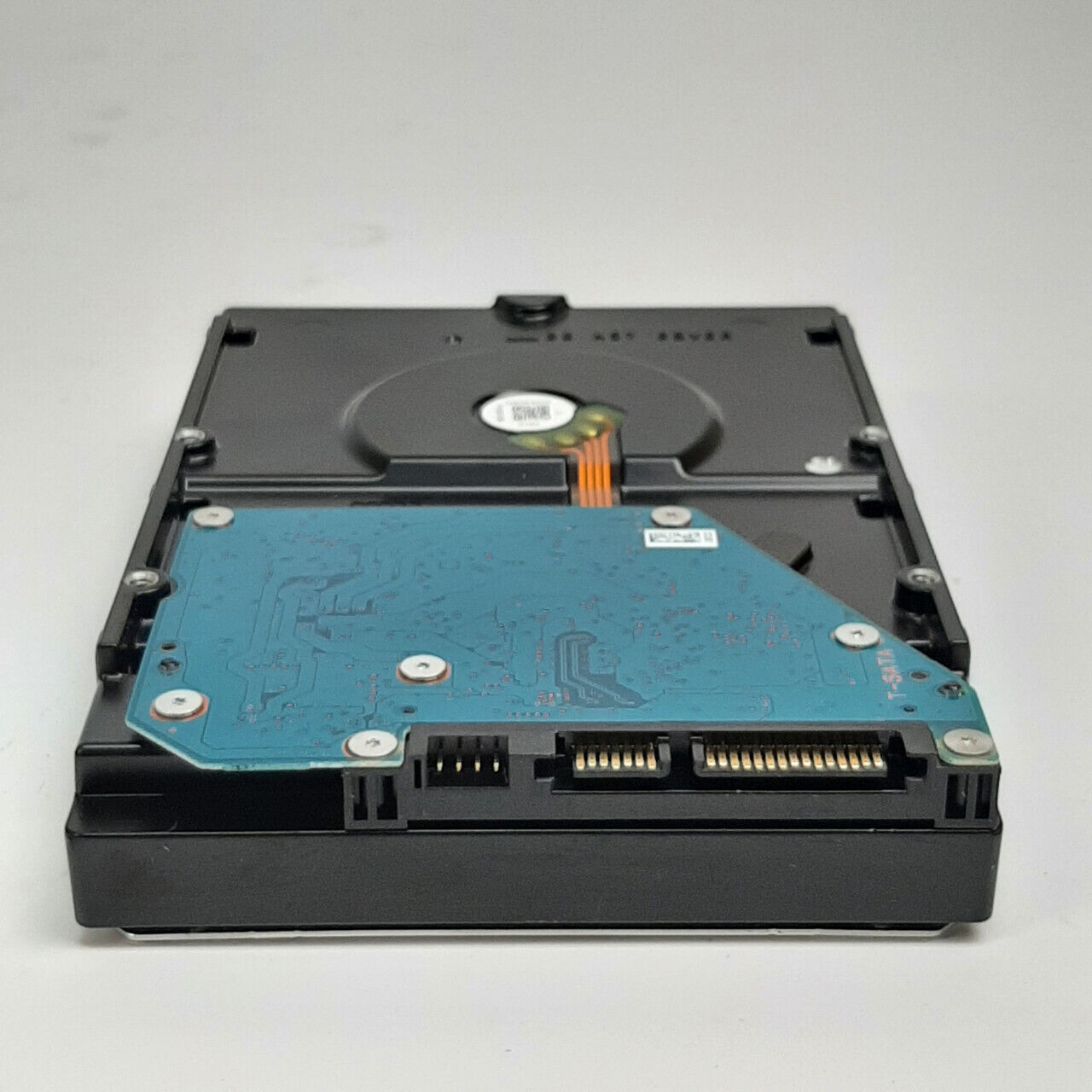 1TB 3.5" SATA Hard Drive | Grade A - ShopComprenew
