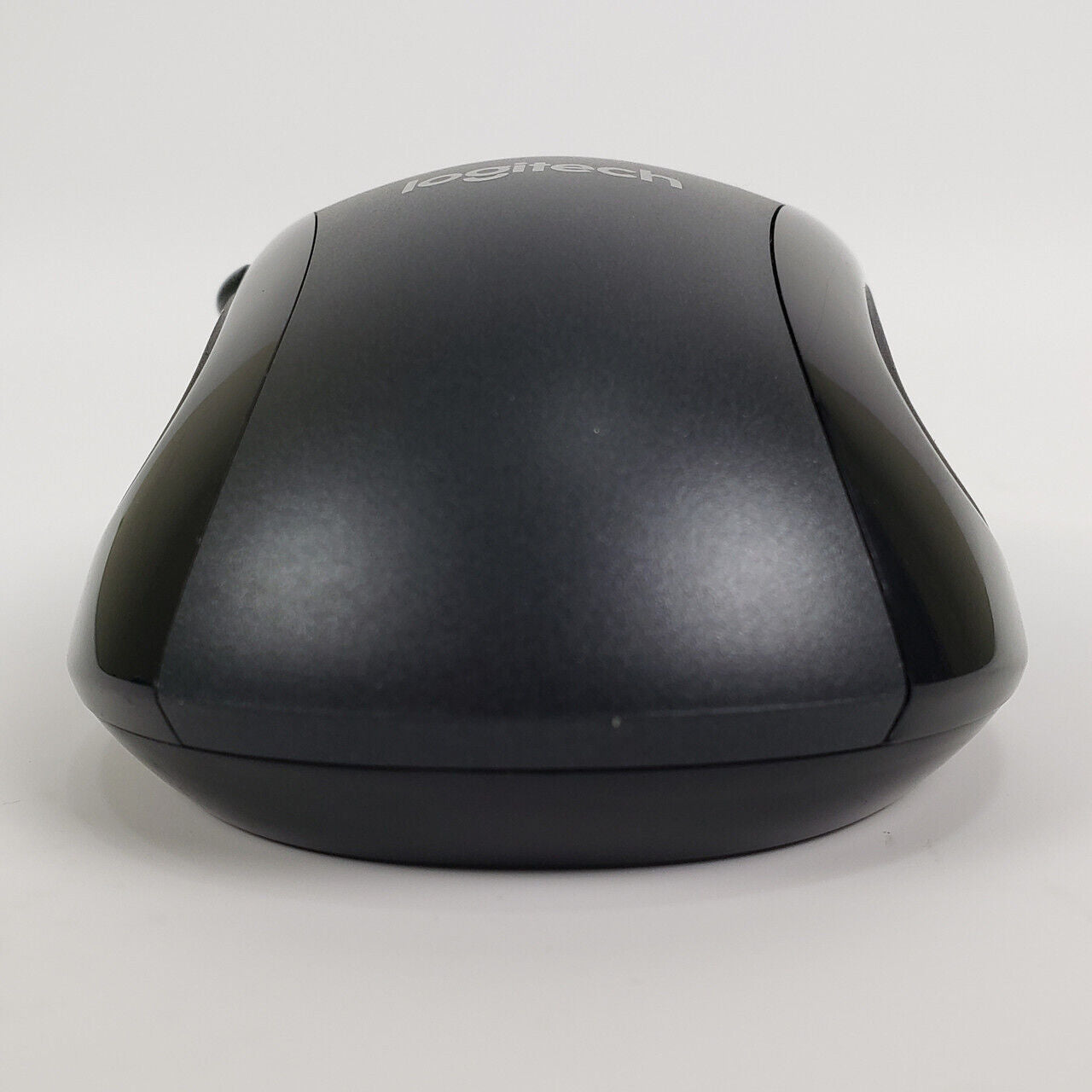 Logitech M510 USB Wireless Mouse | Grade A - ShopComprenew