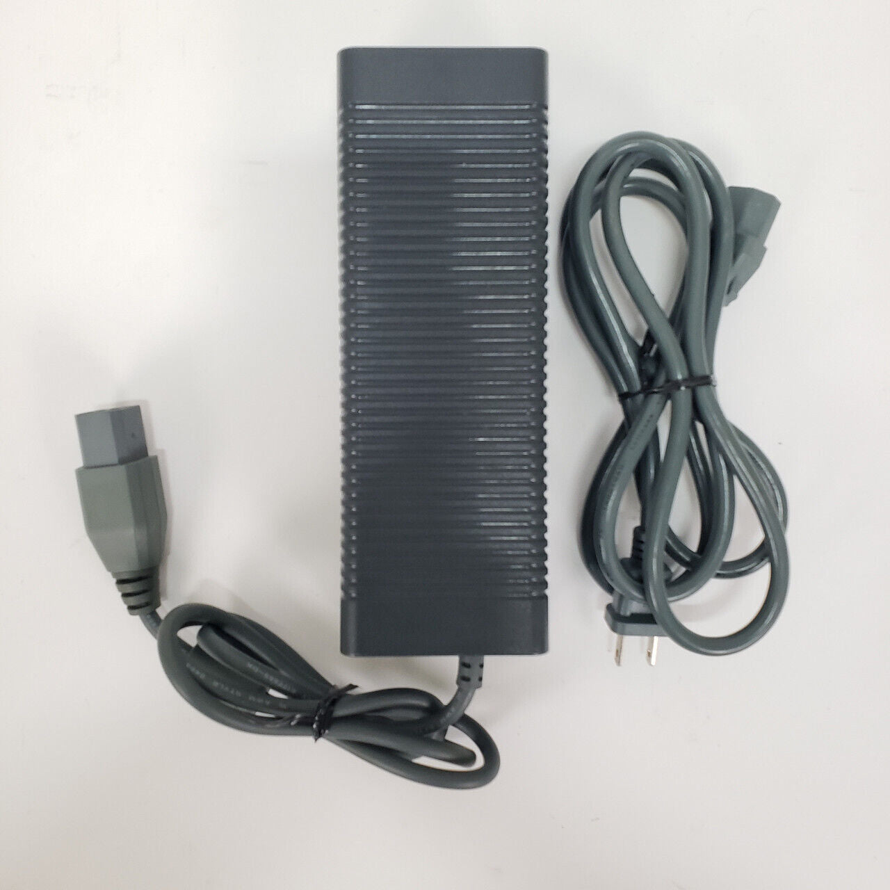 Microsoft Xbox 360 175W AC Power Adapter | Grade B - ShopComprenew