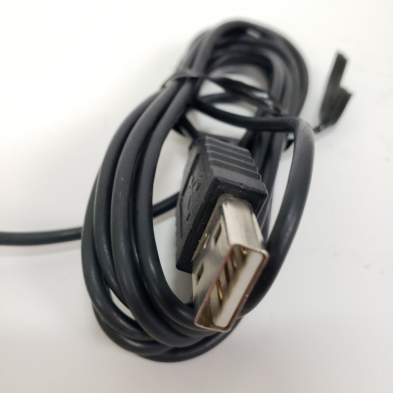Assorted Dell Wired Mouse - ShopComprenew