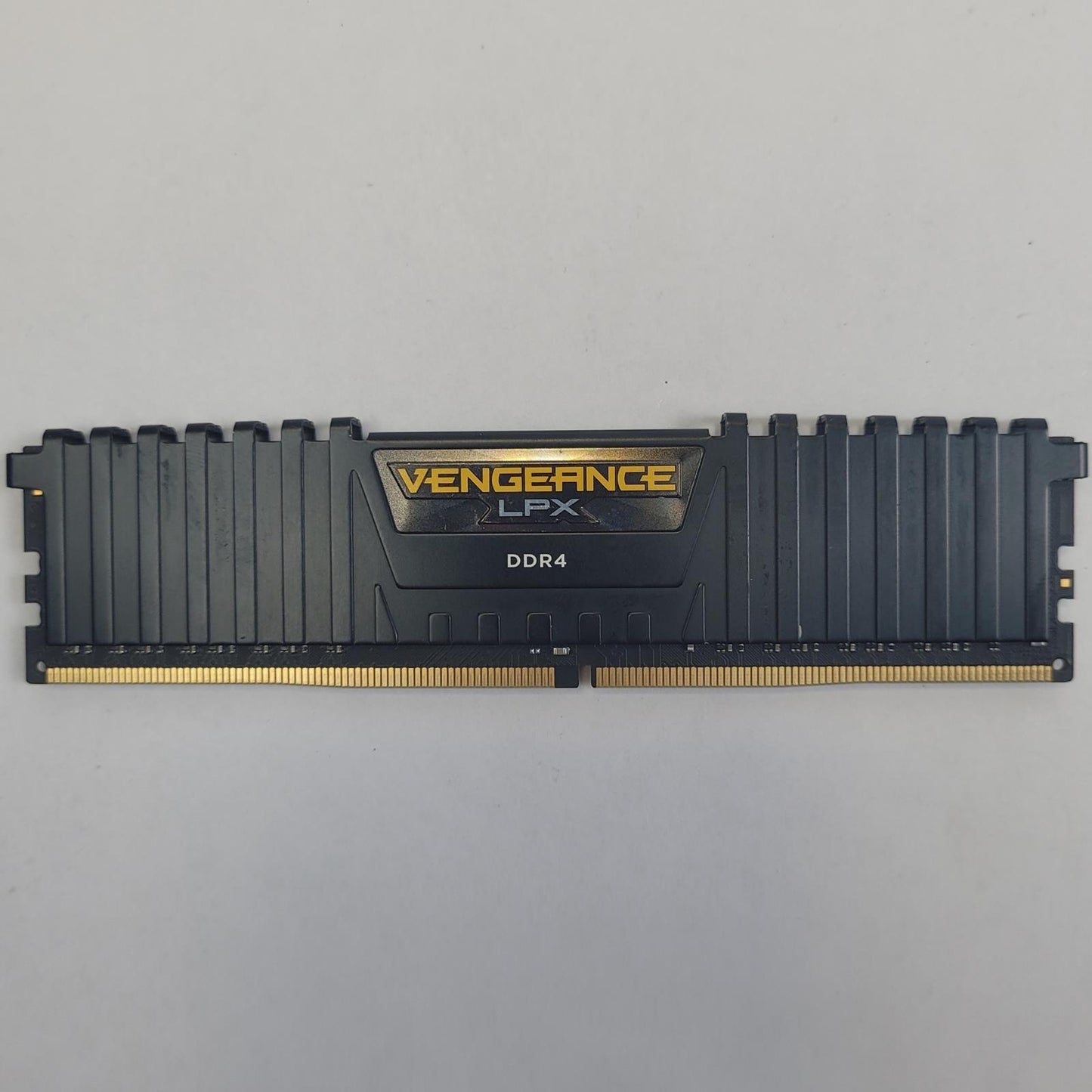 Assorted CORSAIR VENGEANCE 16GB 2133 DIMM DDR4 RAM | Grade A