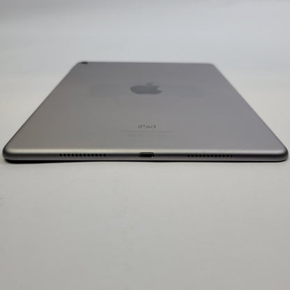 APPLE iPad Pro 9.7" MLRU2LL/A 32GB Tablet SPACE GRAY | Grade C | 14847