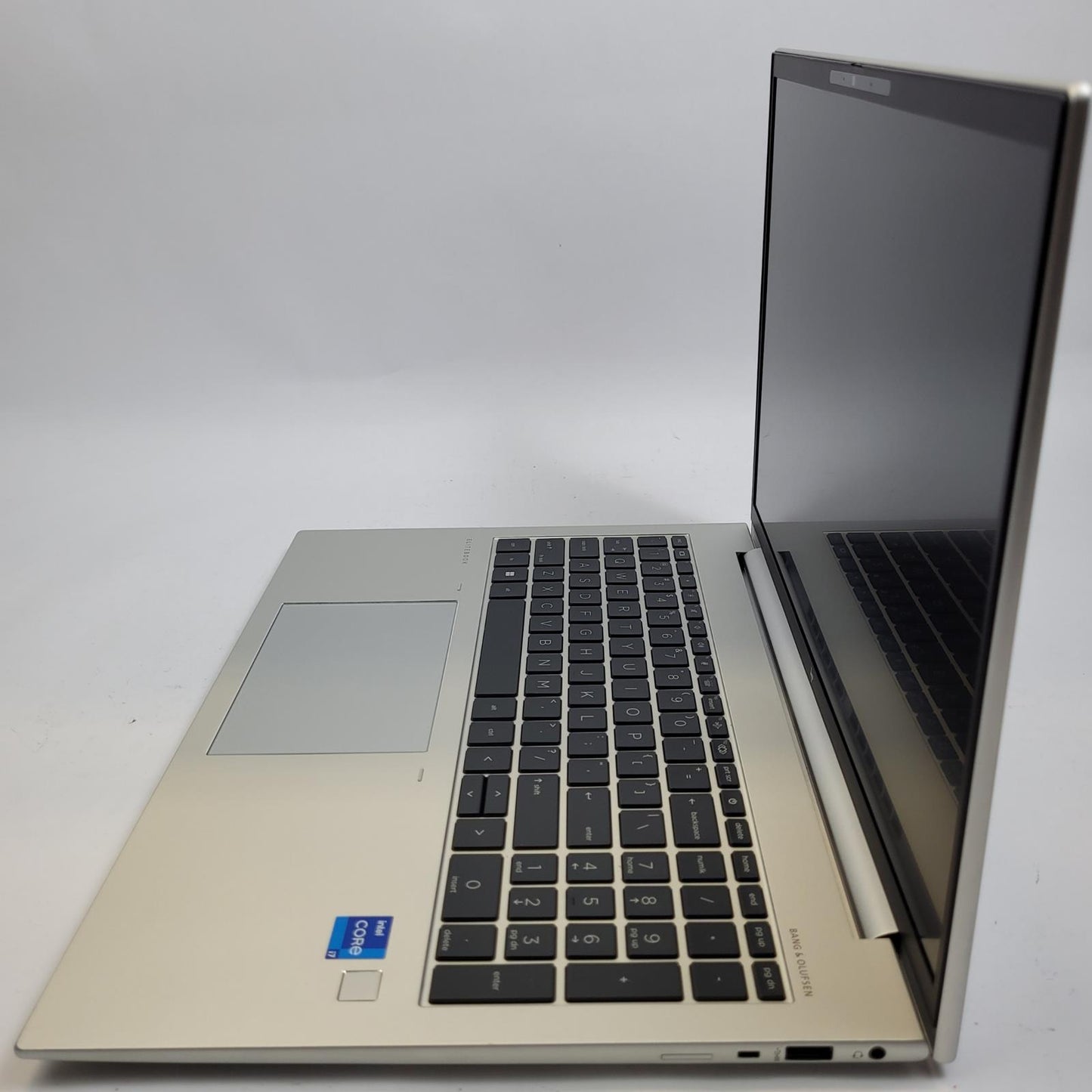 HP EliteBook 860 G10 Win 11 Home Core i7 1360P 16GB RAM 512GB NVMe | Grade C