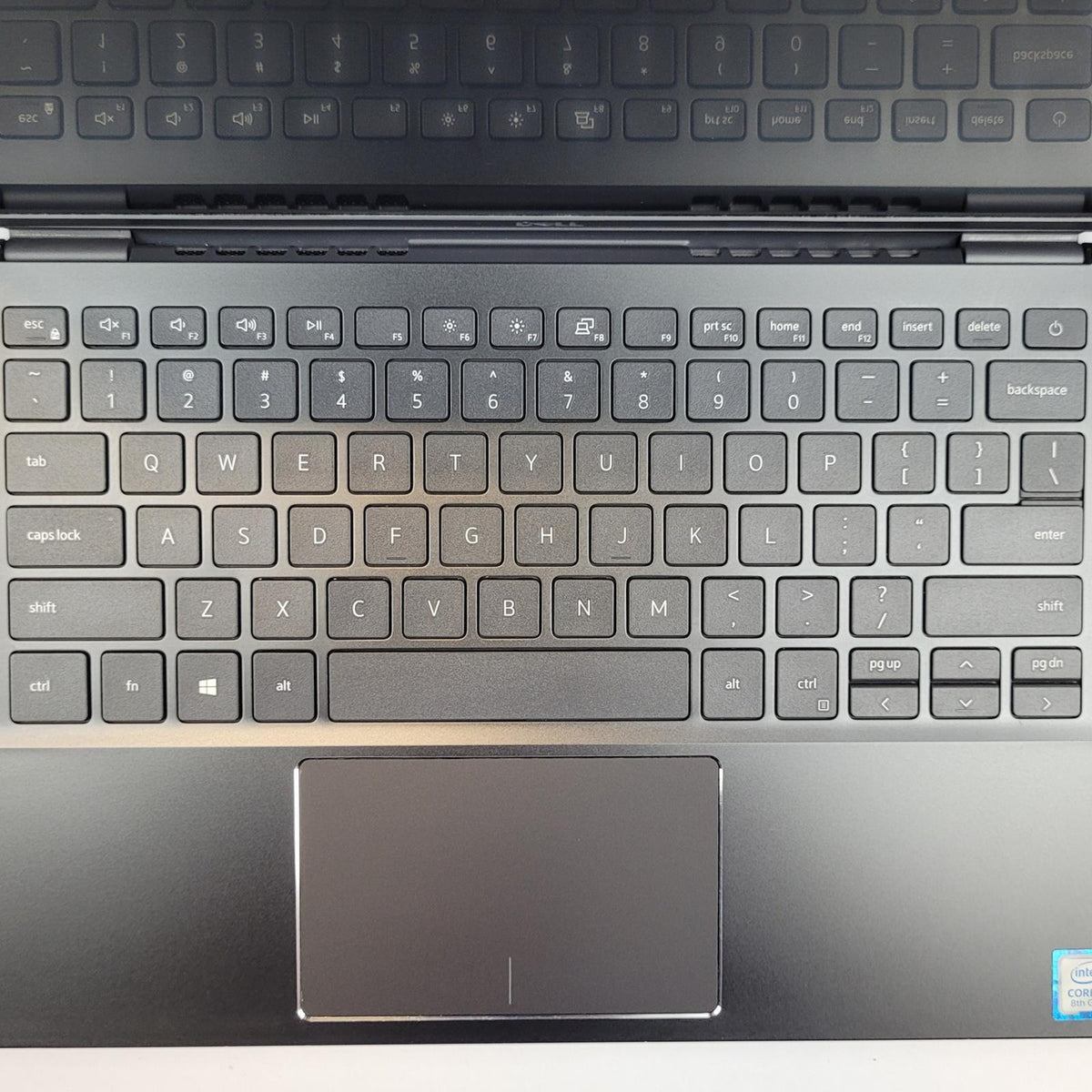 DELL LATITUDE 3301 Win 11 i5-8265U 8GB RAM 256GB NVME | Grade B