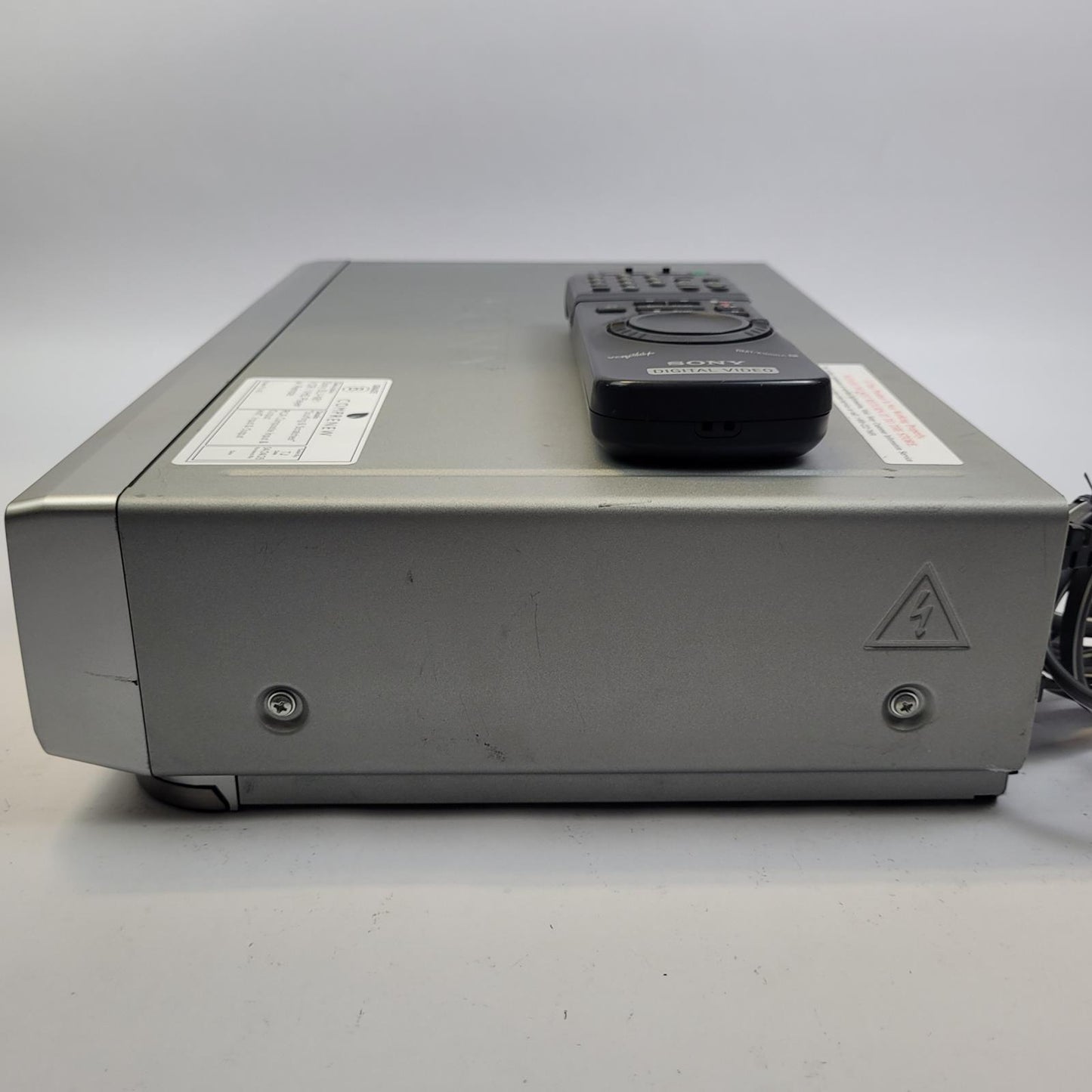Sony SLV-N81 4-Head Hi-Fi Stereo VHS VCR | Grade B