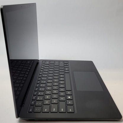 MICROSOFT 2033 Windows 11 Home Ultra 7 165H 32GB RAM 256GB NVME | Grade B
