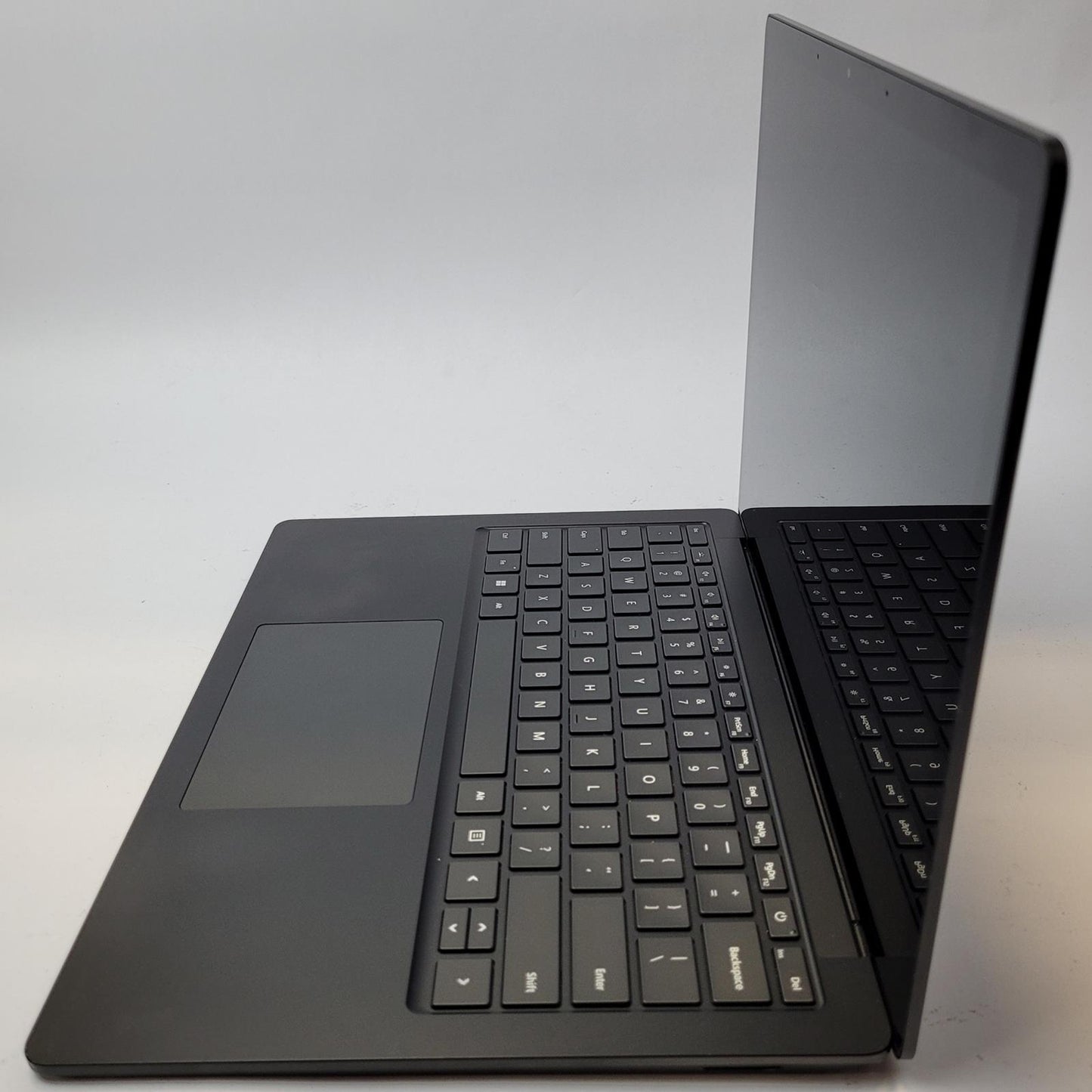 MICROSOFT 1951 Windows 11 Home i7-1185G7 16GB RAM 256GB NVME | Grade C | 9841