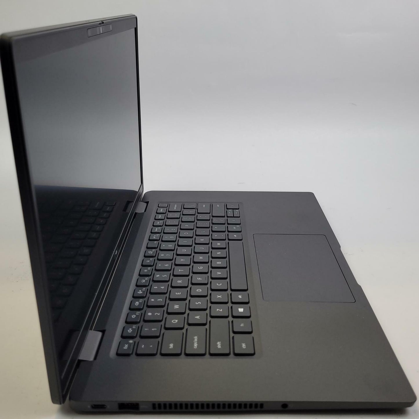 DELL LATITUDE 7520 Win 11 i5-1135G7 16GB RAM 256GB NVME | Grade C | 16252