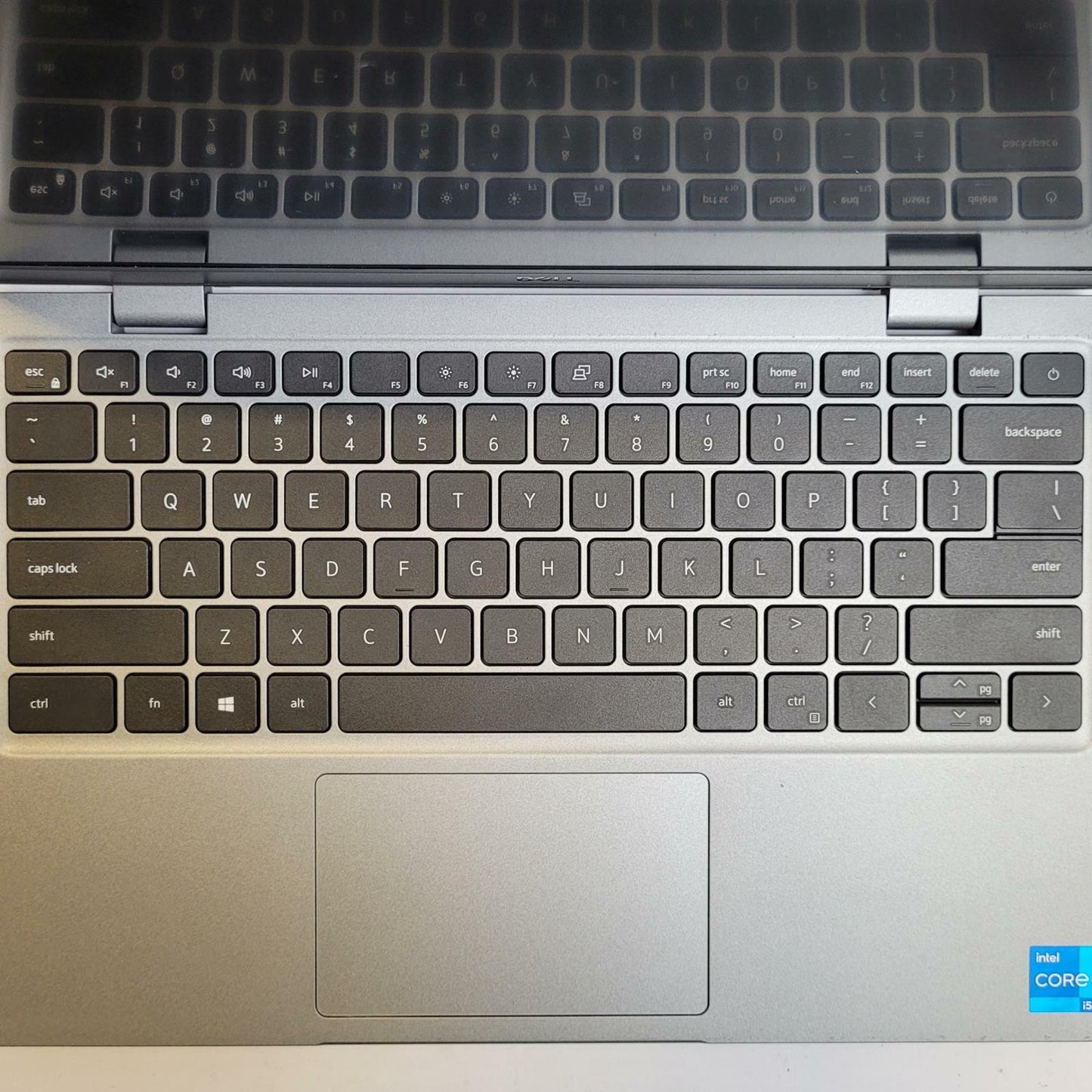 DELL LATITUDE 3320 Windows 11 Home Core i5 1135G7 8GB RAM 256GB NVME | Grade D