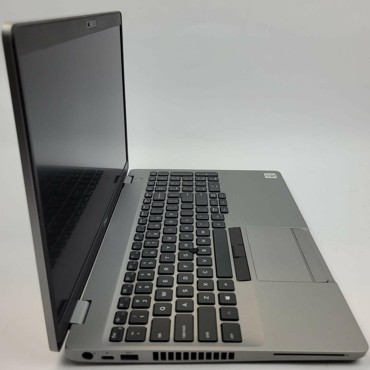 DELL LATITUDE 5510 Win 11 i7-10610U 8GB RAM 256GB NVME | Grade C
