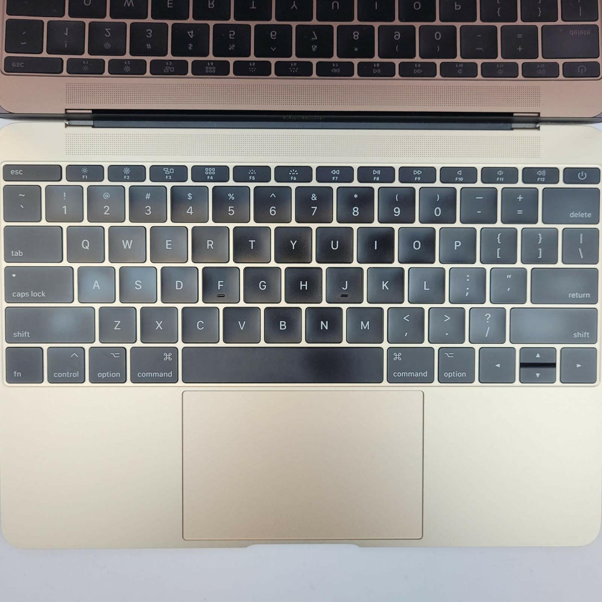 APPLE MacBook A1534 MacOS Ventura Core m3-7Y30 8GB RAM 251GB NVMe | Grade C