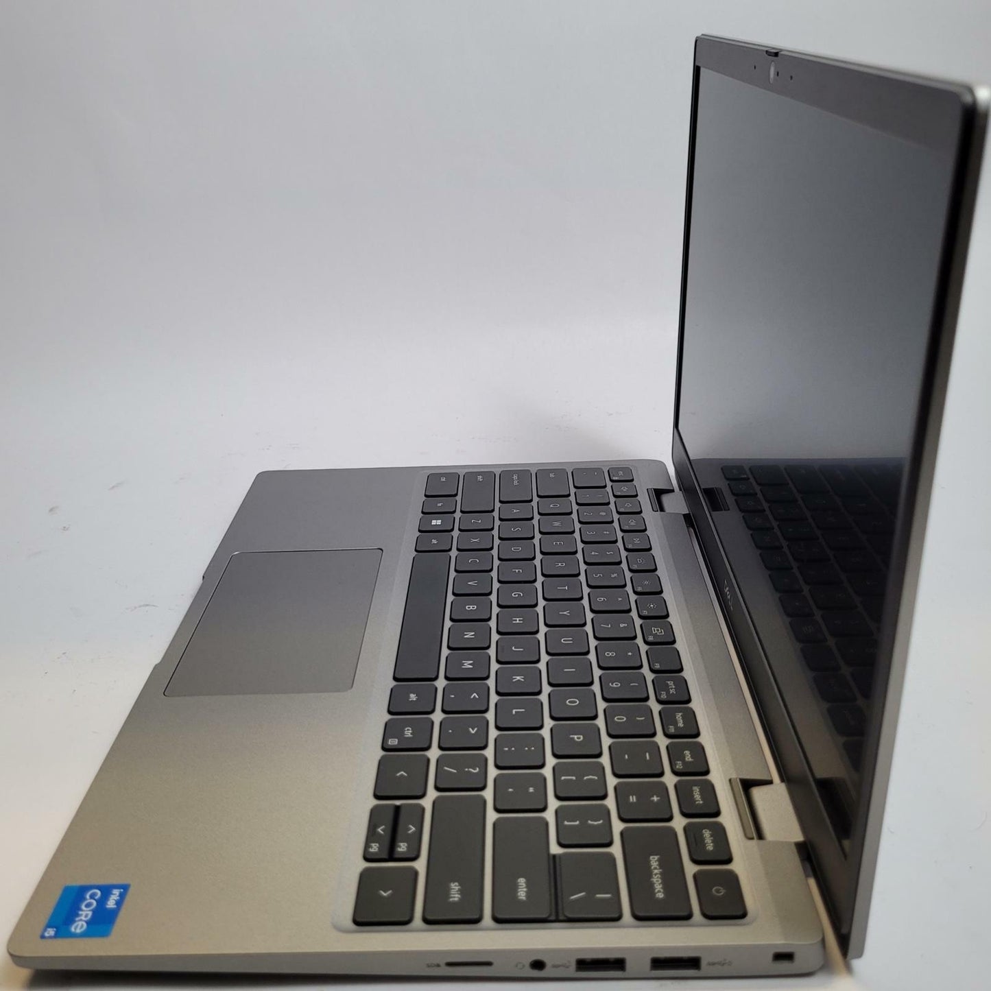DELL LATITUDE 3330 Windows 11 Home Core i5 1155G7 8GB RAM 256GB NVME | Grade B
