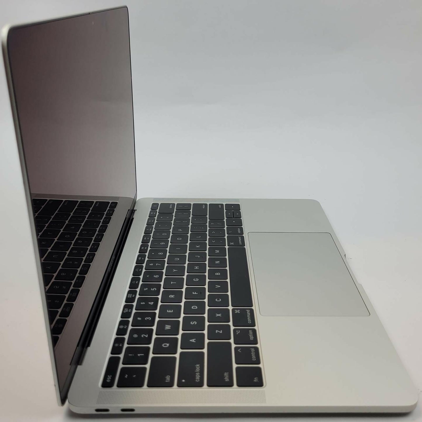 APPLE MacBook Pro A1708 MacOS Ventura i5-7360U 16.00GB RAM 251GB NVME | Grade C