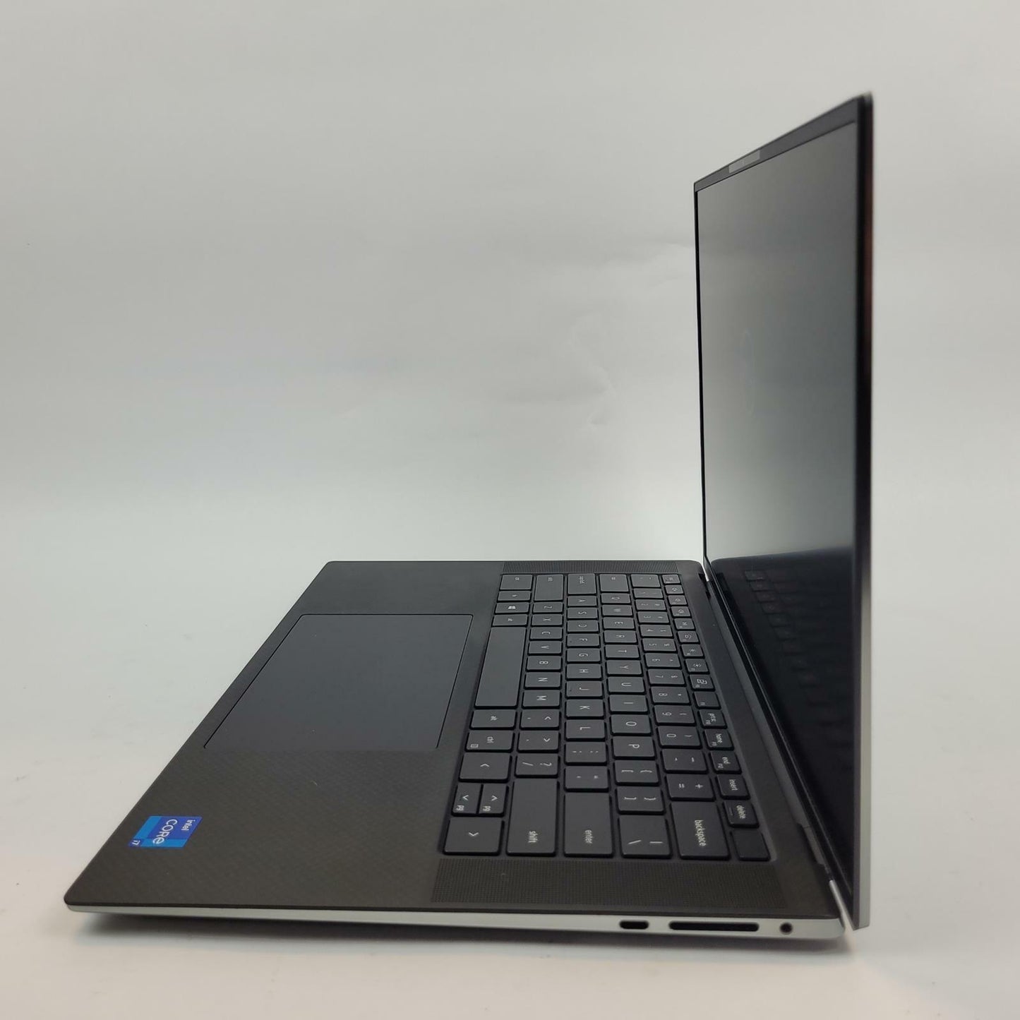 DELL PRECISION 5560 Windows 11 Home Core i7 11850H 32GB RAM 1TB NVME | Grade C