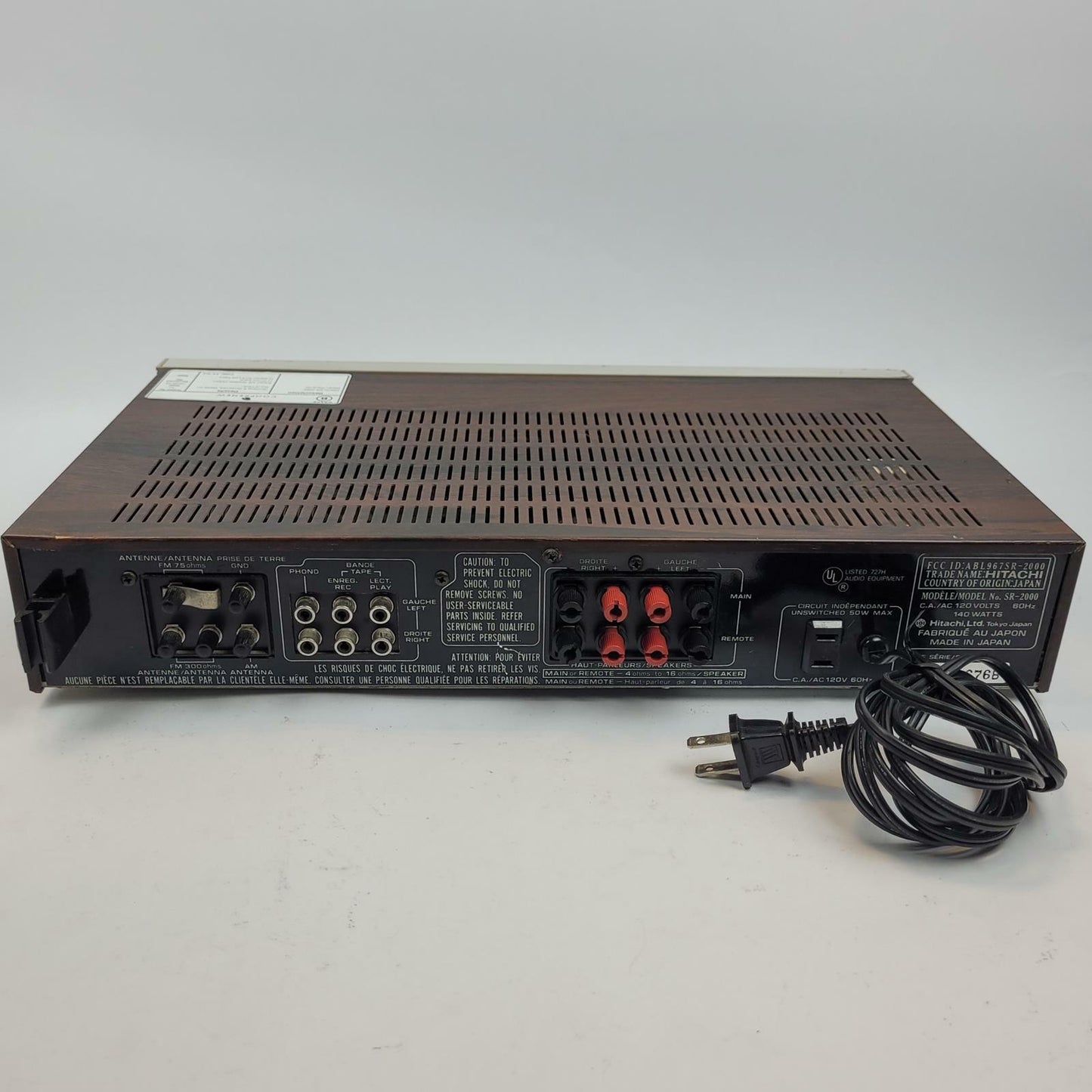 Hitachi SR-2000 Vintage AM/FM Stereo Receiver | Grade B