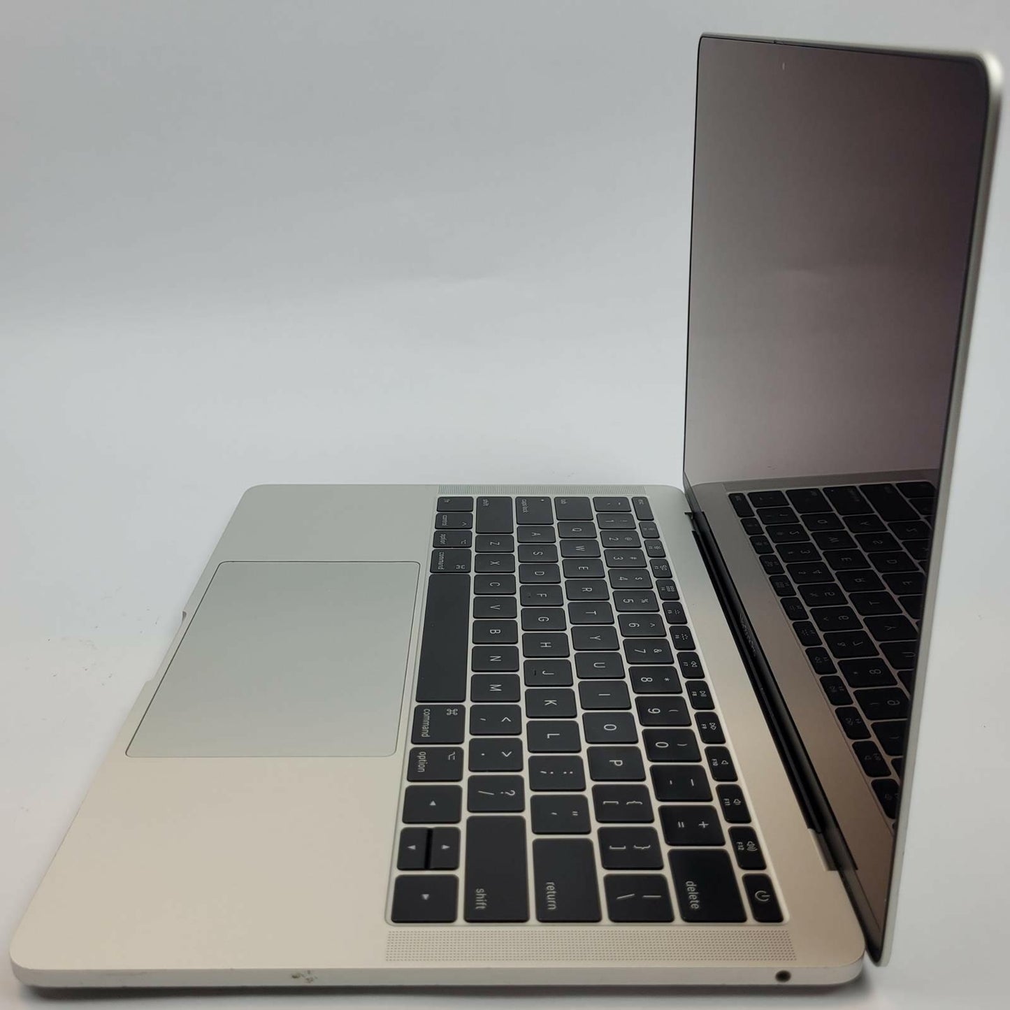APPLE MacBook Pro A1708 MacOS Ventura i5-7360U 16.00GB RAM 251GB NVME | Grade C