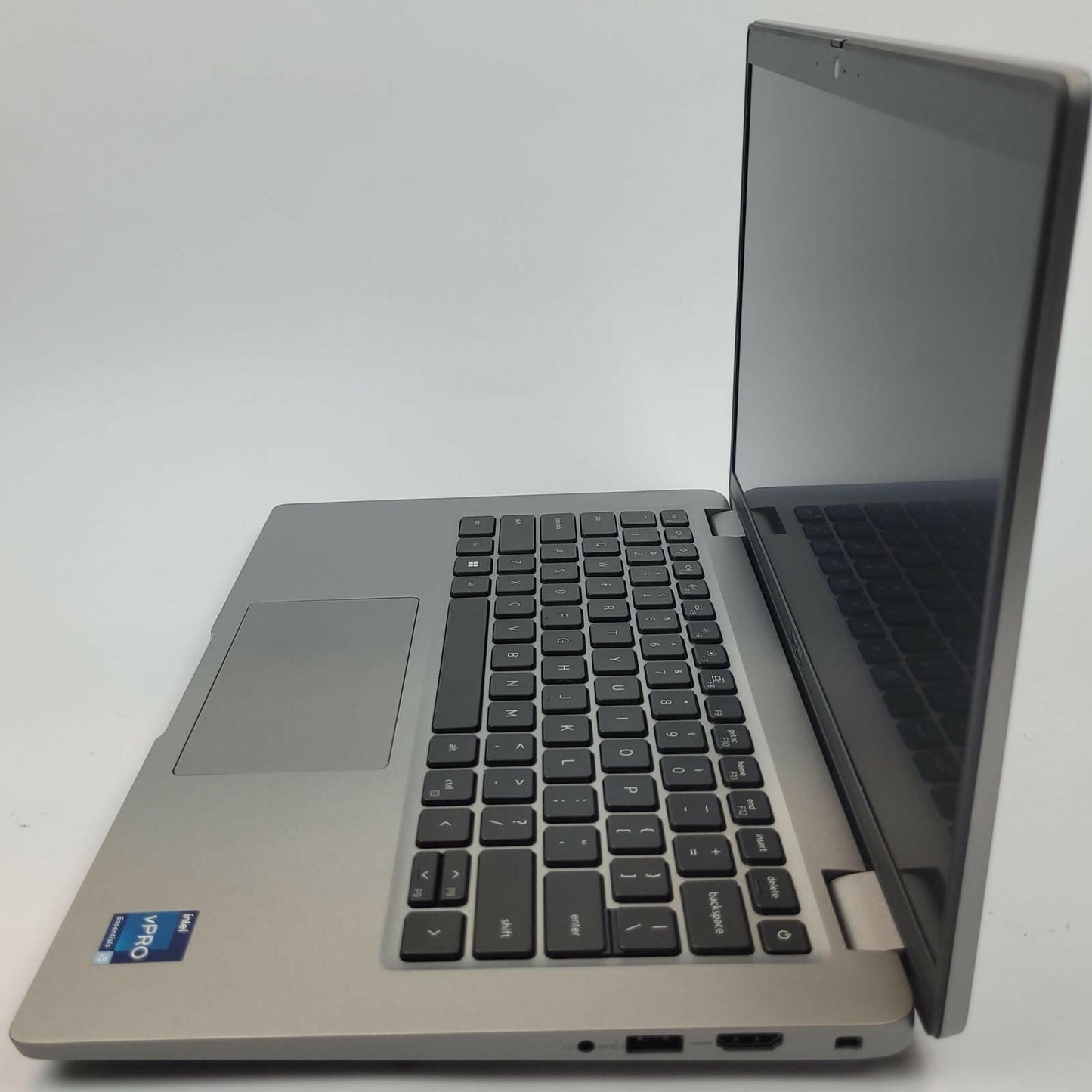 DELL LATITUDE 5440 Windows 11 Home Core i5 1340P 8GB RAM 512GB NVME | Grade C