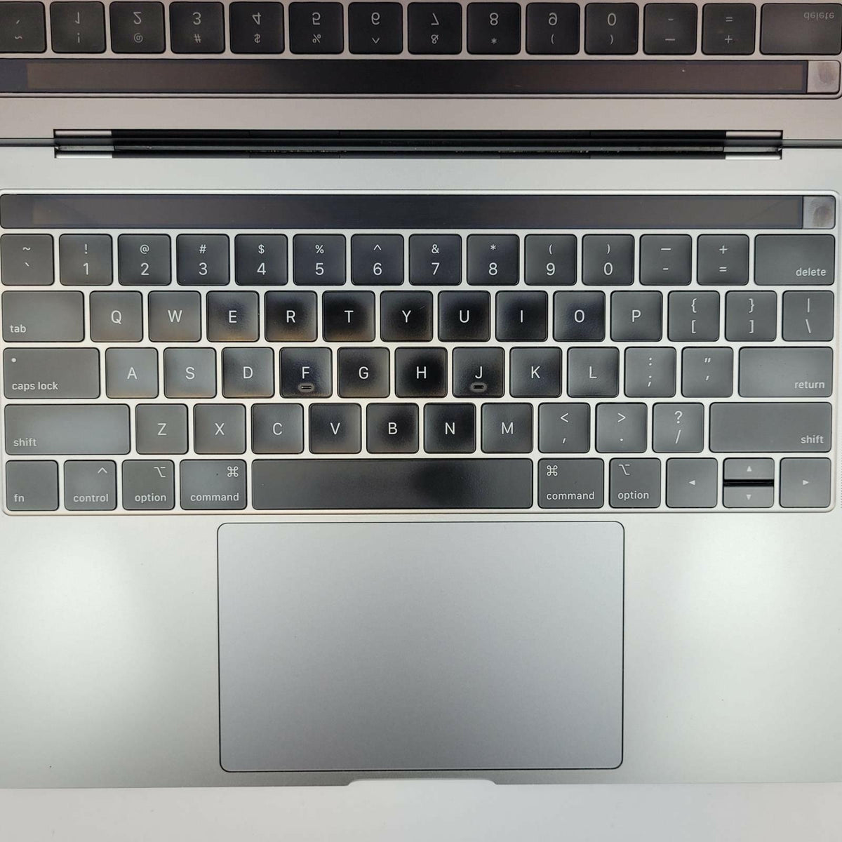 APPLE MacBook Pro A1989 MacOS Sequoia i7-8569U 16.00GB RAM 500GB NVME | Grade C