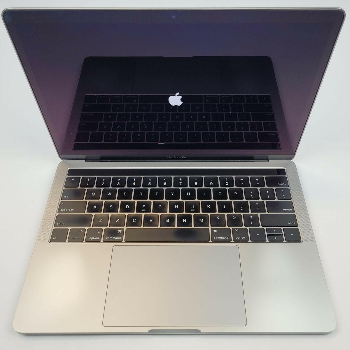APPLE MacBook Pro A1989 MacOS Sequoia i7-8569U 16.00GB RAM 500GB NVME | Grade C
