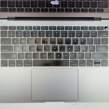 APPLE MacBook Air A1932 MacOS Sonoma i5-8210Y 8.00GB RAM 251GB NVME | Grade C