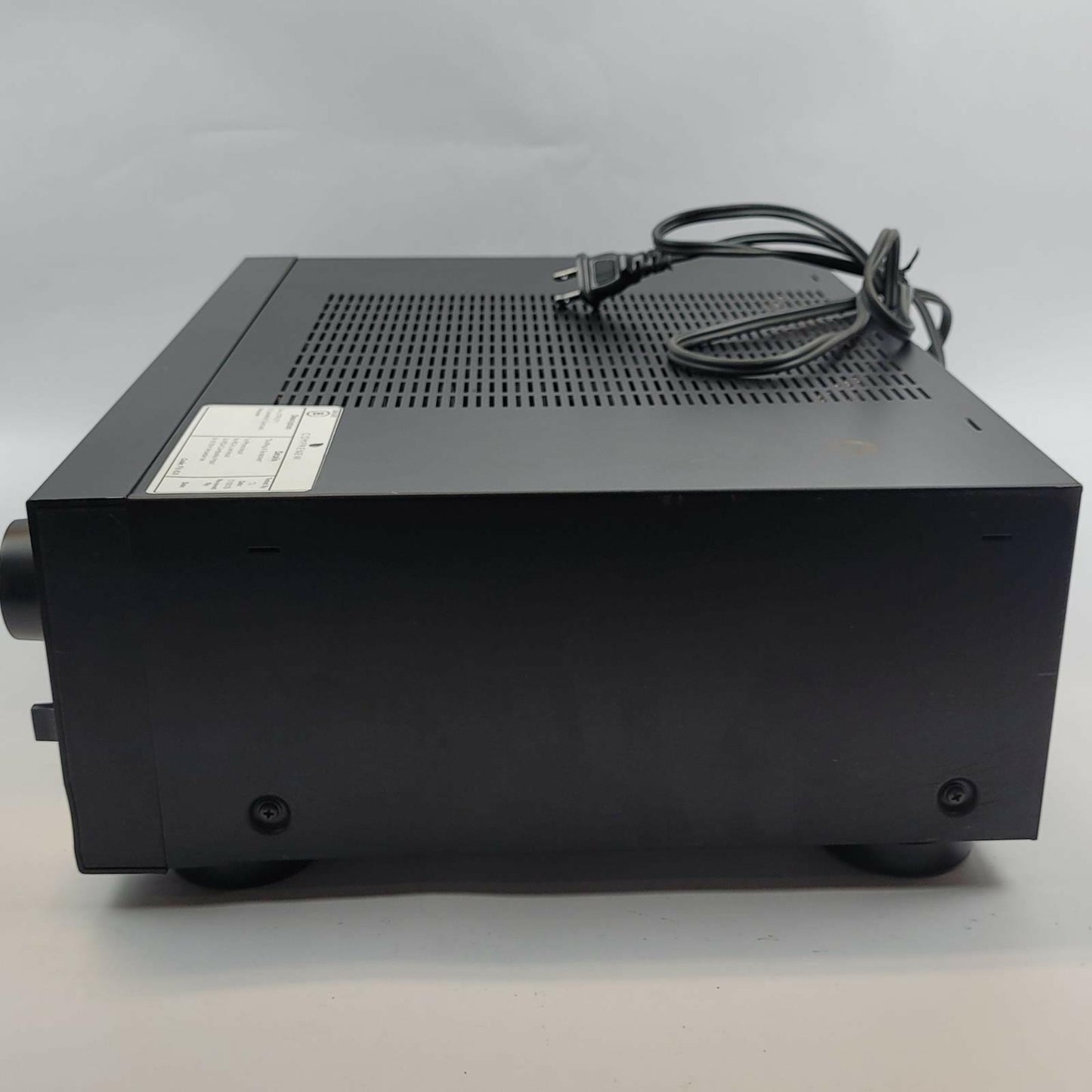 Sony STR-D711 5.1-Channel AV Receiver | Grade B