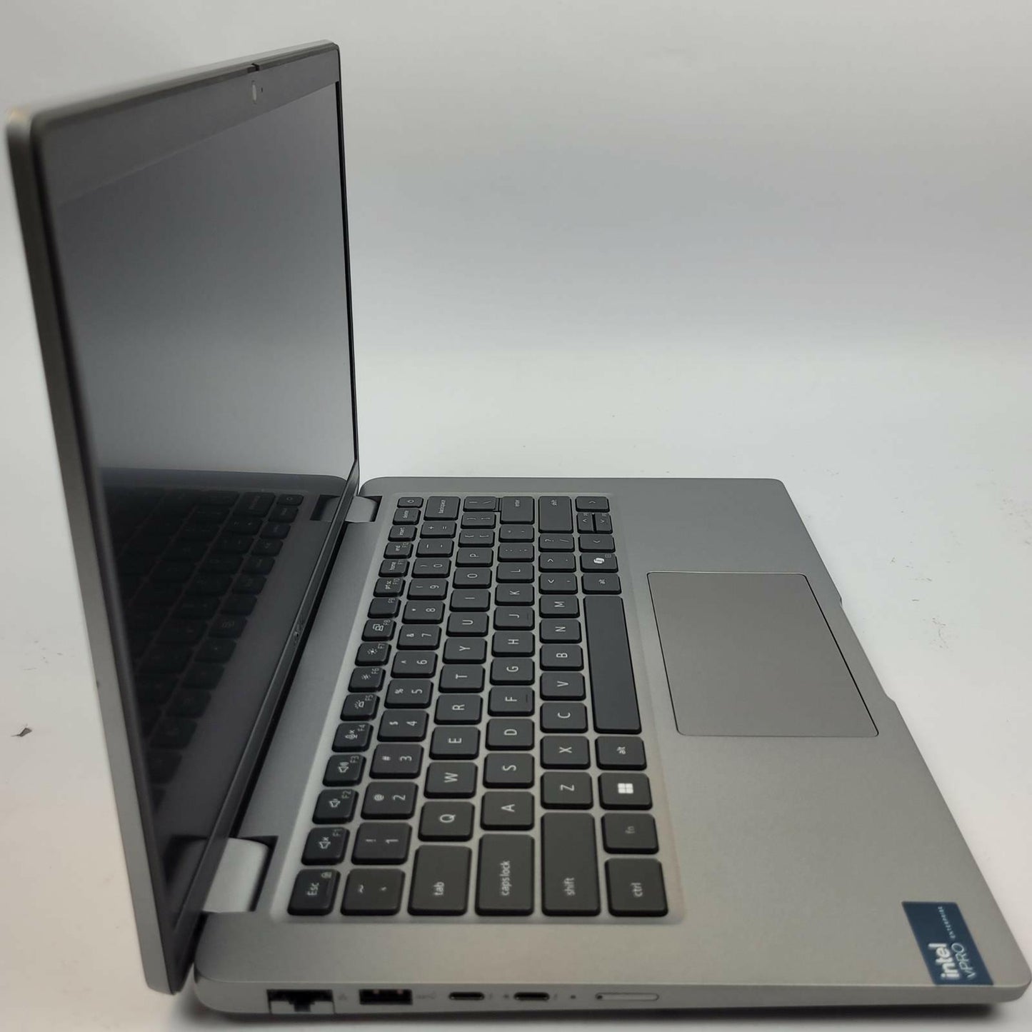 DELL LATITUDE 5450 Windows 11 Home Ultra 5 135U 8GB RAM 128GB NVME | Grade B