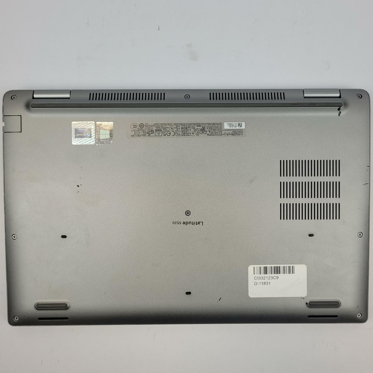 DELL LATITUDE 5520 Win 11 i5-1135G7 16GB RAM 256GB NVME | Grade C | 19086