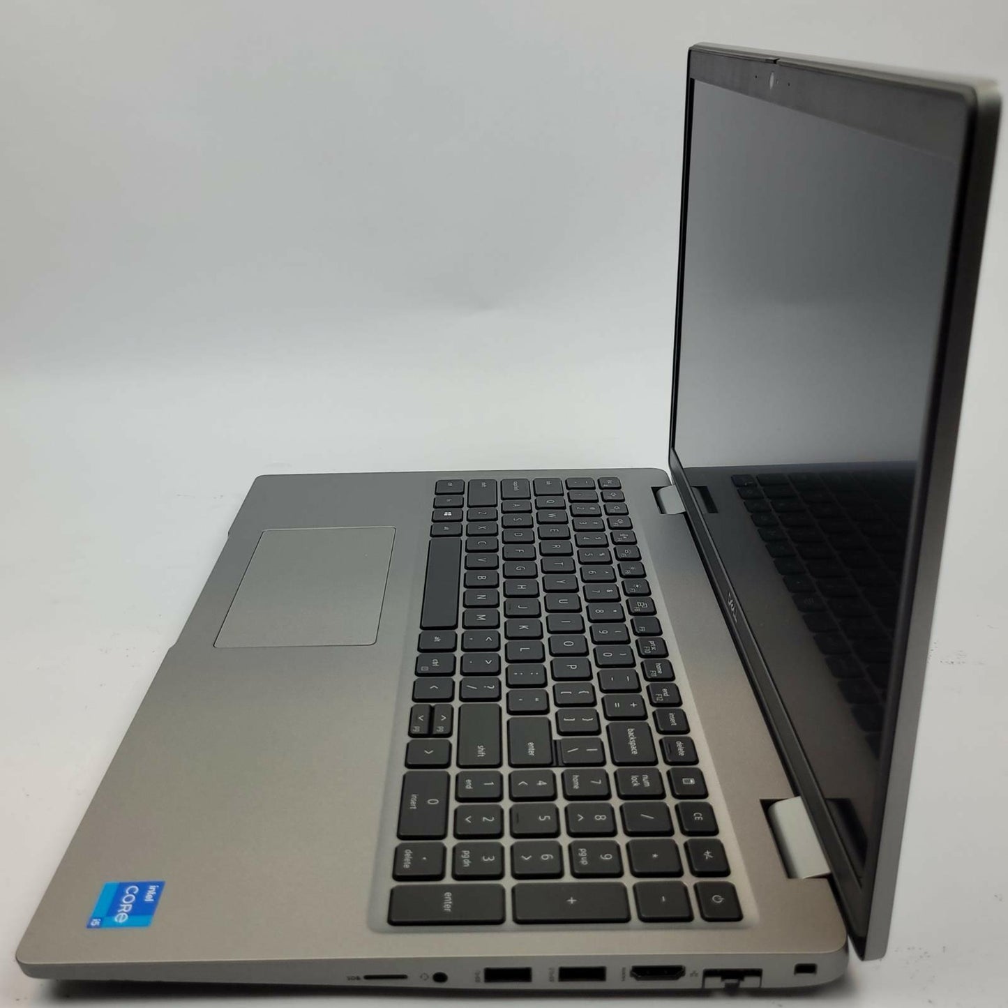 DELL LATITUDE 5520 Win 11 i5-1135G7 8GB RAM 256GB NVME | Grade B |